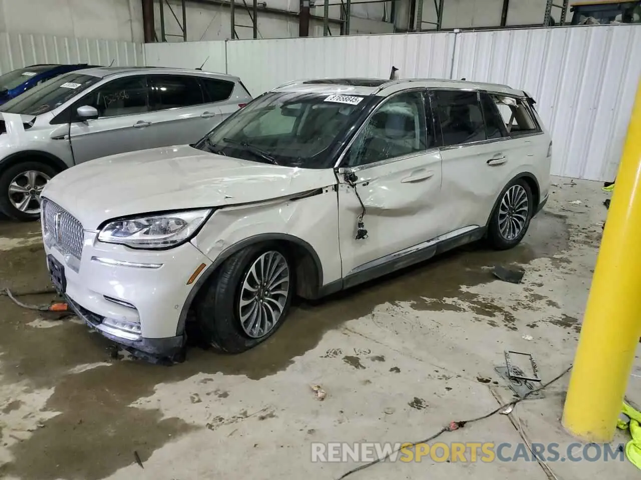 1 Фотография поврежденного автомобиля 5LM5J7XC5PGL11848 LINCOLN AVIATOR 2023