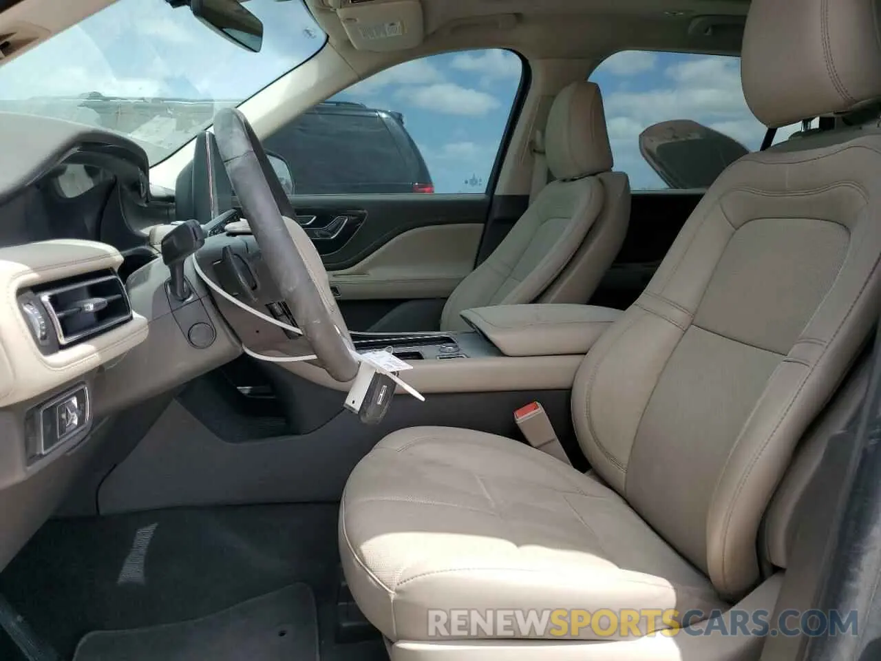7 Photograph of a damaged car 5LM5J7WC7RGL01388 LINCOLN AVIATOR 2024