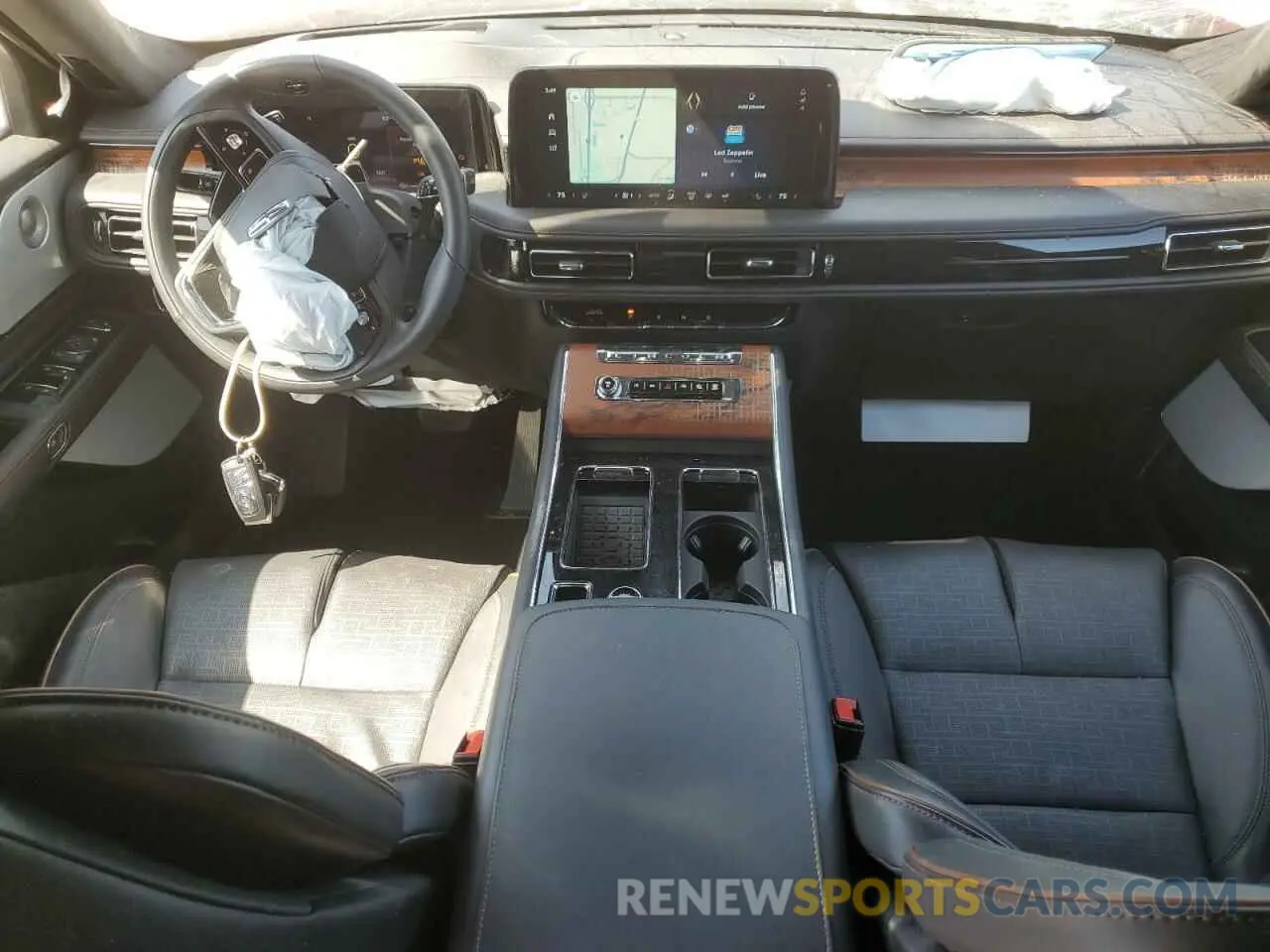 8 Фотография поврежденного автомобиля 5LM5J9XC0SGL14886 LINCOLN AVIATOR 2025