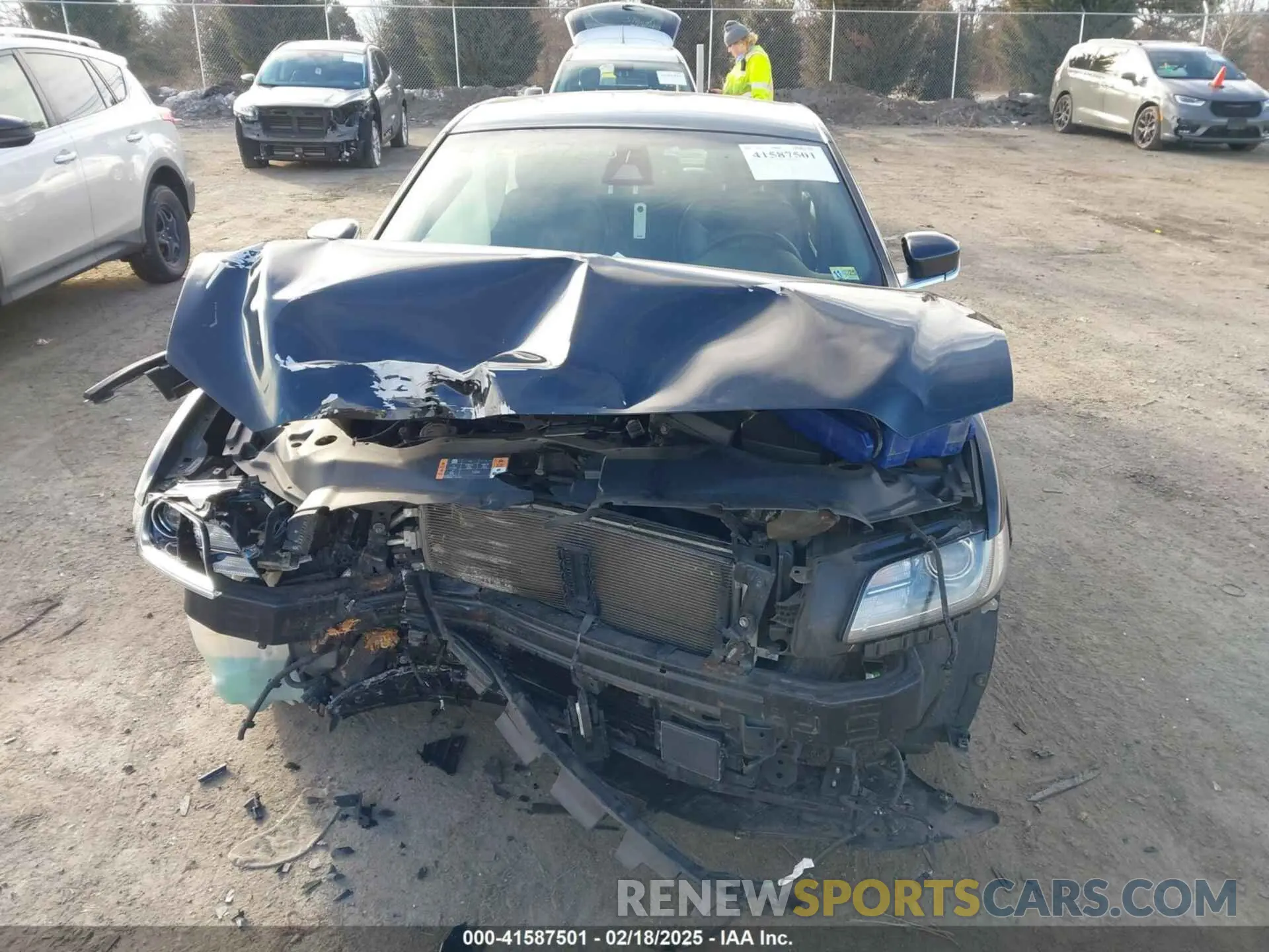 13 Photograph of a damaged car 1LN6L9HK8K5600651 LINCOLN CONTINENTAL 2019