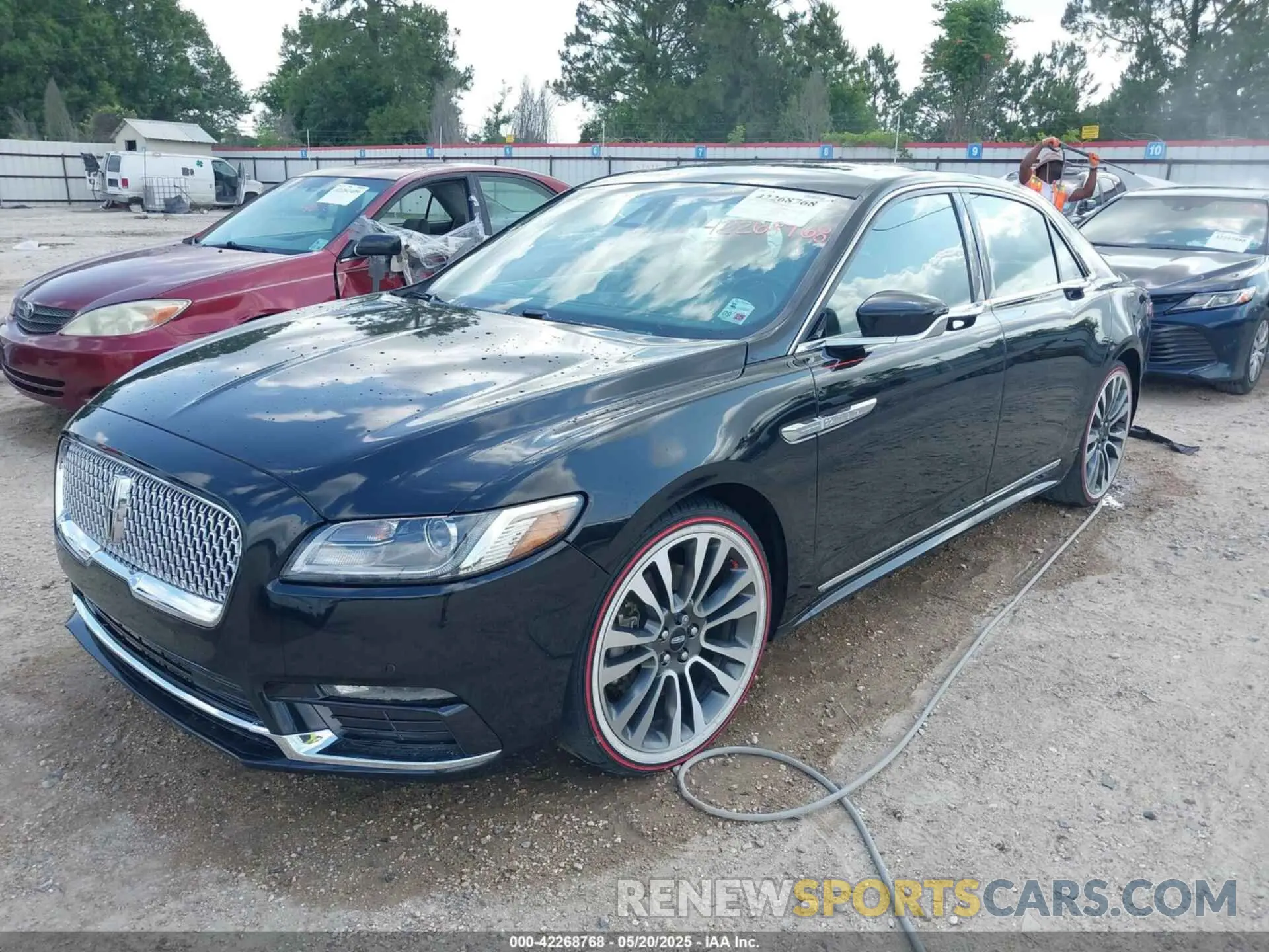 2 Photograph of a damaged car 1LN6L9SK0K5609739 LINCOLN CONTINENTAL 2019