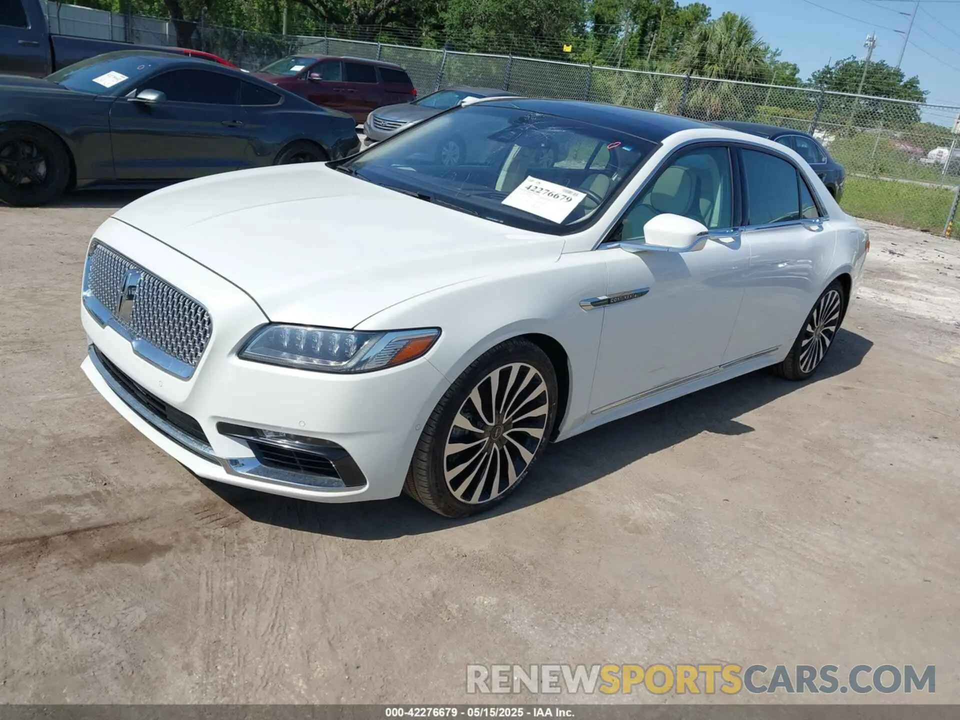 2 Фотография поврежденного автомобиля 1LN6L9BC7L5601857 LINCOLN CONTINENTAL 2020