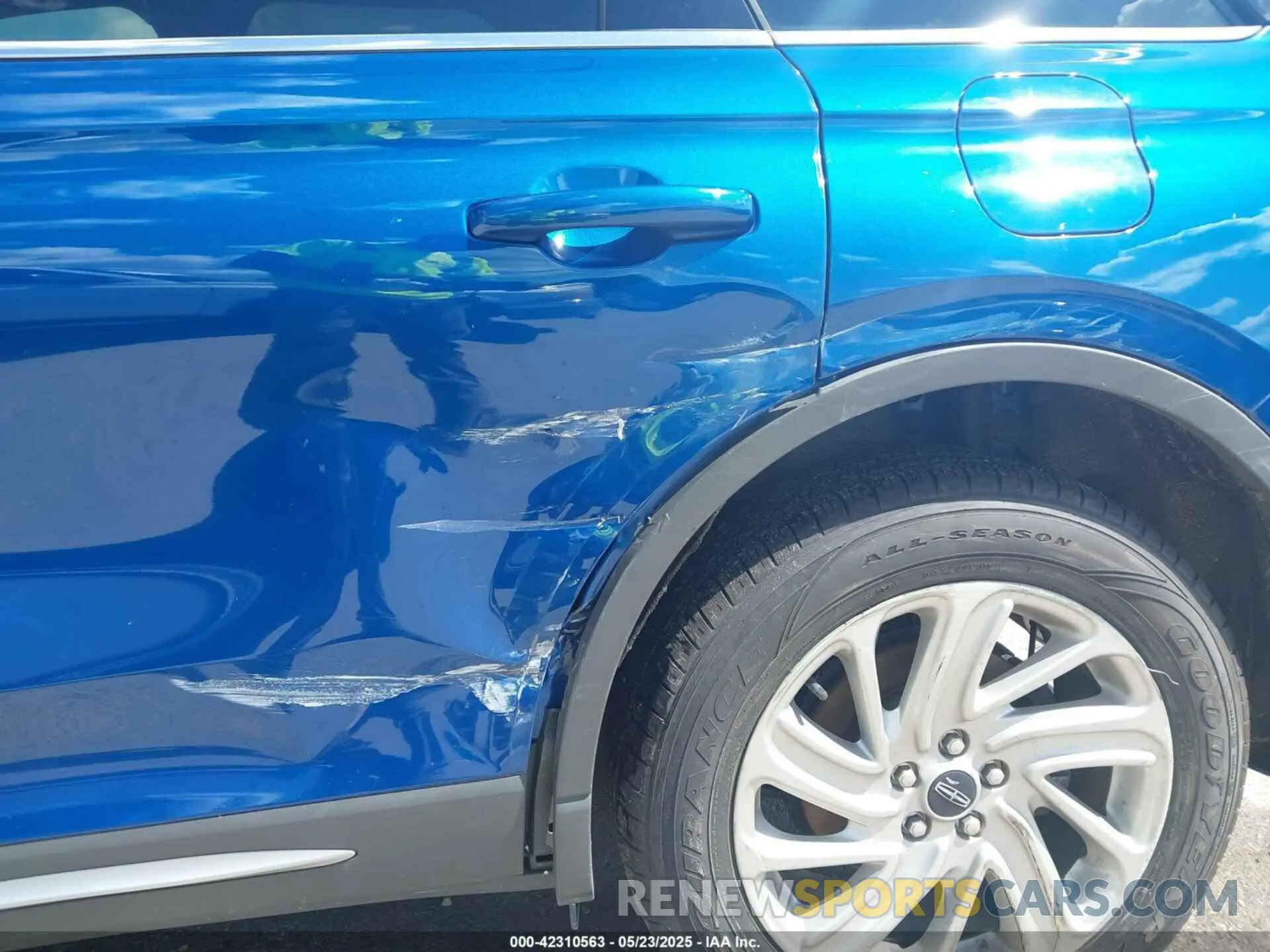 6 Фотография поврежденного автомобиля 5LMCJ1C96LUL14090 LINCOLN CORSAIR 2020