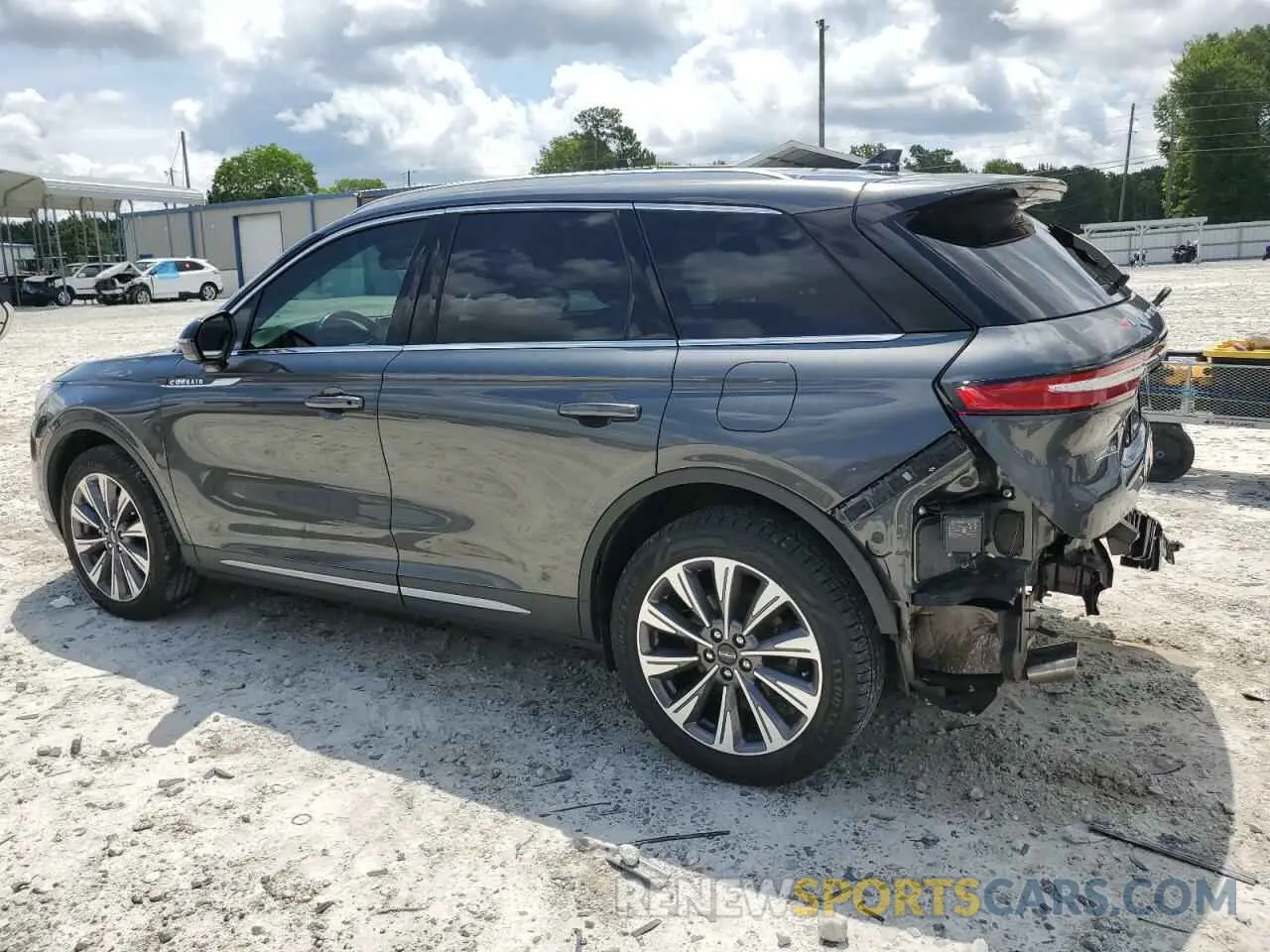 2 Photograph of a damaged car 5LMCJ2C99LUL13800 LINCOLN CORSAIR 2020