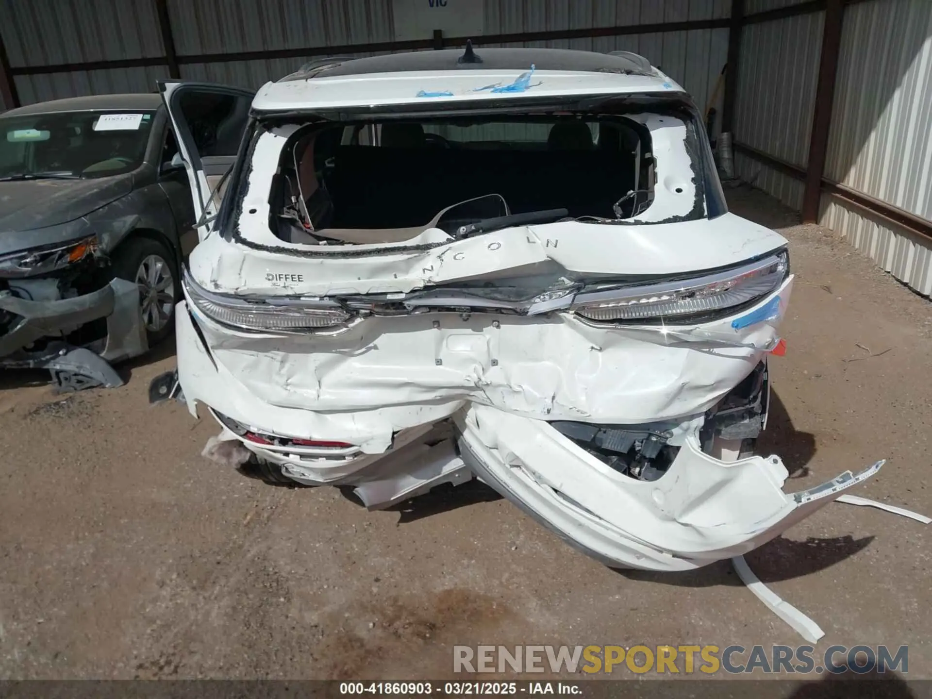 6 Photograph of a damaged car 5LMCJ2DHXMUL21251 LINCOLN CORSAIR 2021