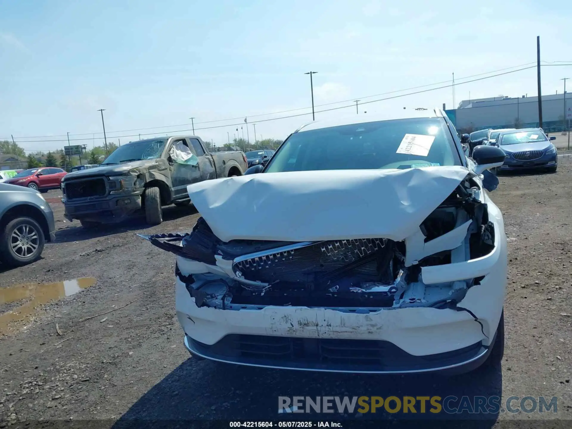 12 Photograph of a damaged car 5LMCJ1D96NUL23227 LINCOLN CORSAIR 2022