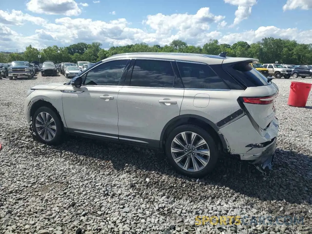 2 Photograph of a damaged car 5LMCJ2D92NUL13753 LINCOLN CORSAIR 2022