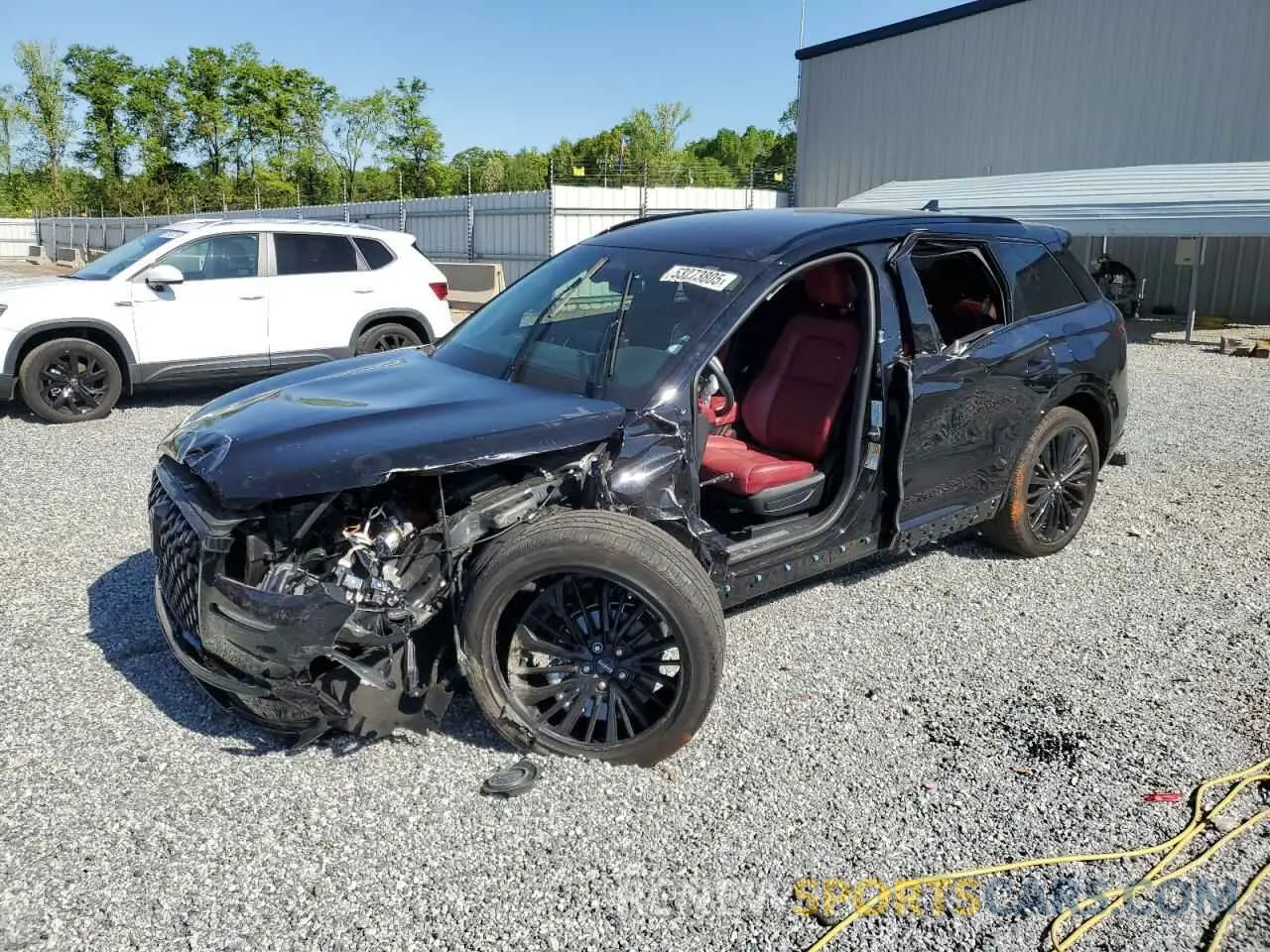 1 Photograph of a damaged car 5LMCJ2CAXRUL01237 LINCOLN CORSAIR 2024