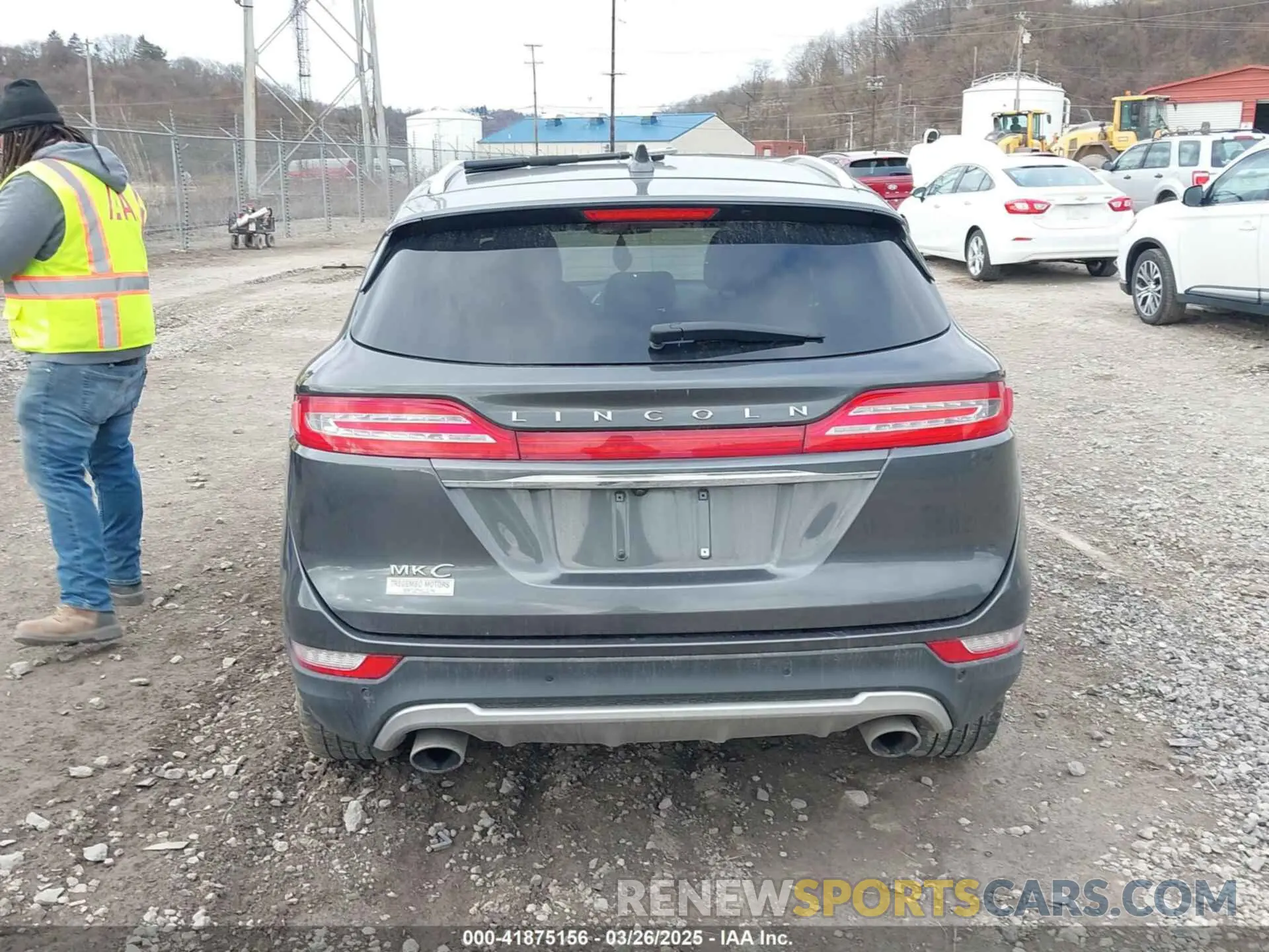 16 Фотография поврежденного автомобиля 5LMCJ1D92KUL08901 LINCOLN MKC 2019