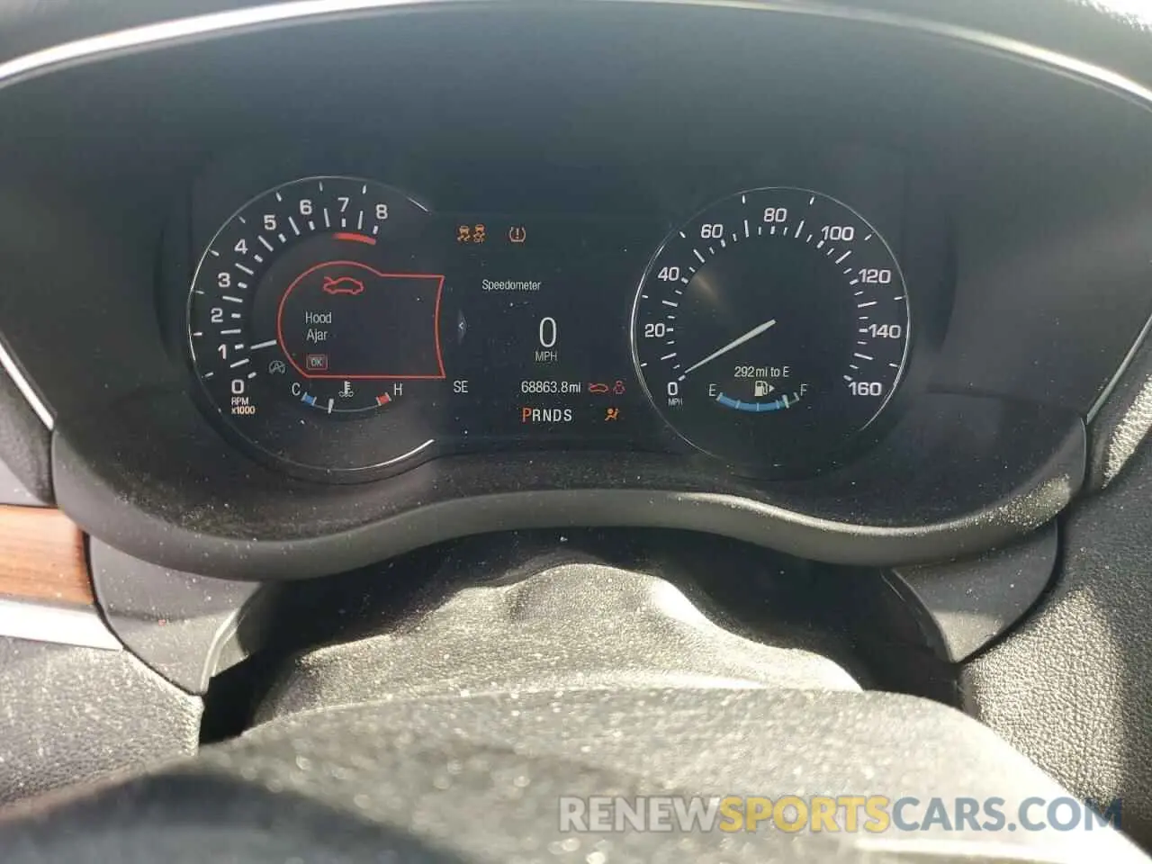 9 Photograph of a damaged car 5LMCJ2C93KUL52056 LINCOLN MKC 2019