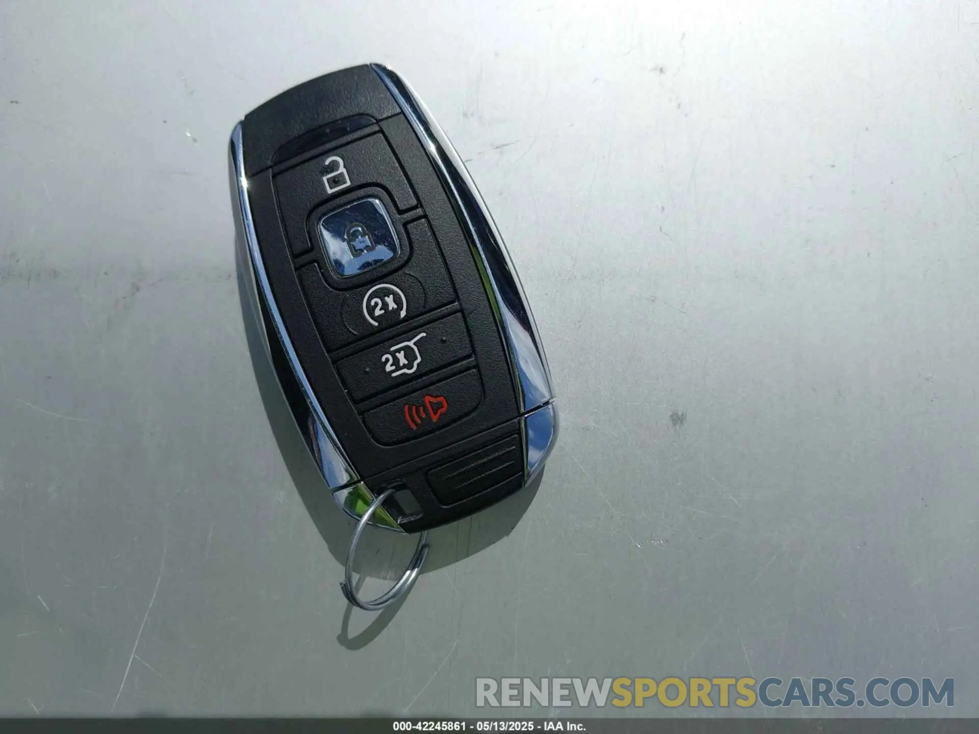 11 Photograph of a damaged car 5LMCJ2C95KUL22363 LINCOLN MKC 2019
