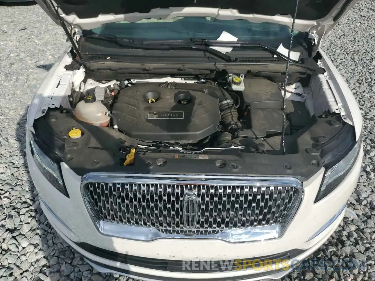 12 Photograph of a damaged car 5LMCJ2C99KUL18946 LINCOLN MKC 2019