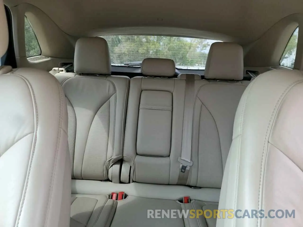 10 Фотография поврежденного автомобиля 5LMCJ2C9XKUL51955 LINCOLN MKC 2019
