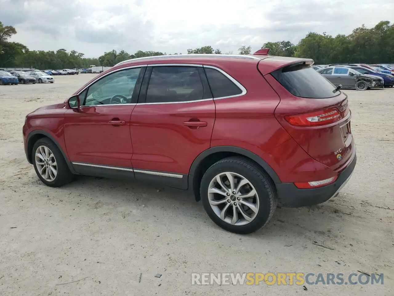 2 Фотография поврежденного автомобиля 5LMCJ2C9XKUL51955 LINCOLN MKC 2019