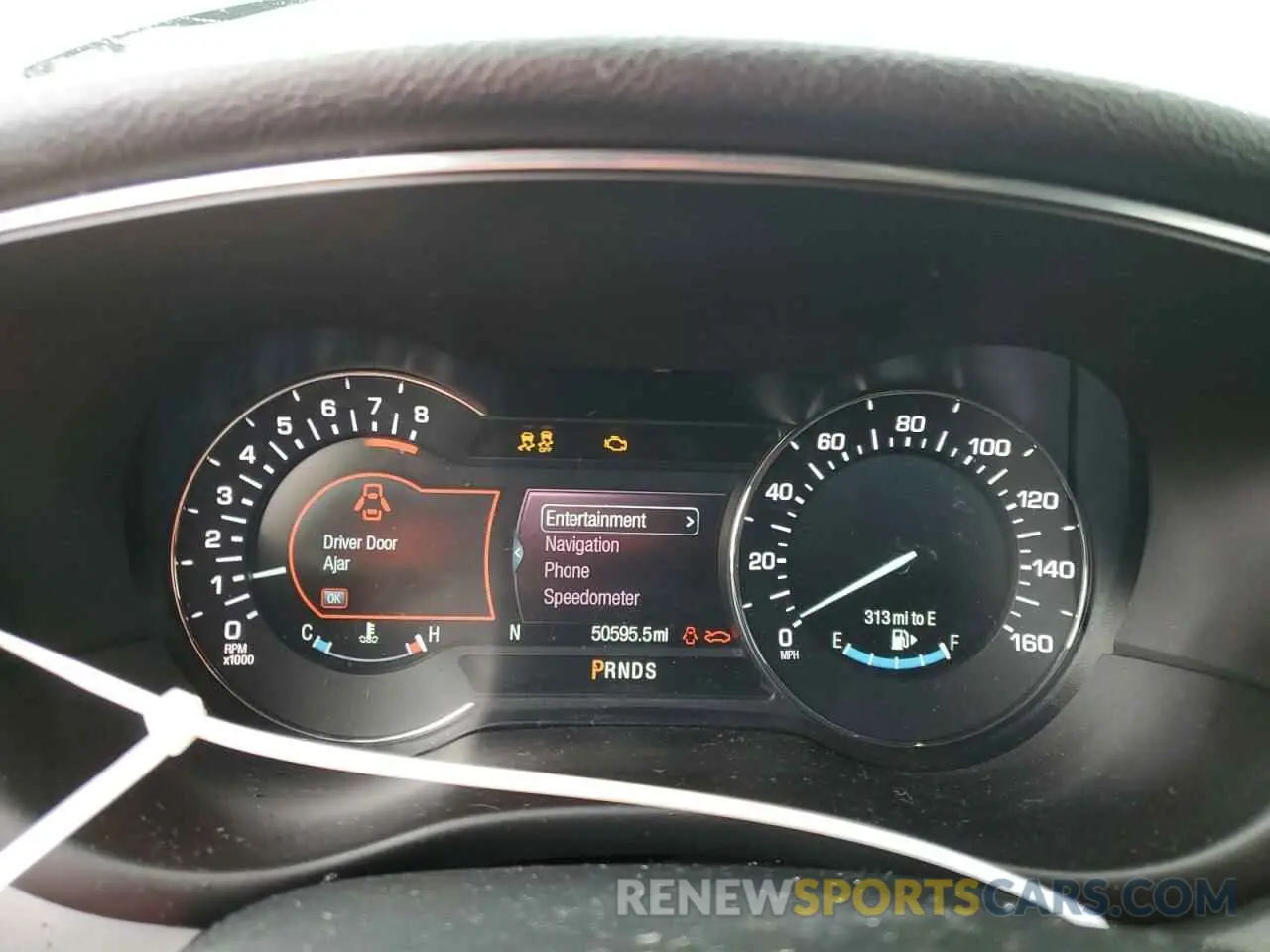9 Photograph of a damaged car 5LMCJ2D92KUL29608 LINCOLN MKC 2019