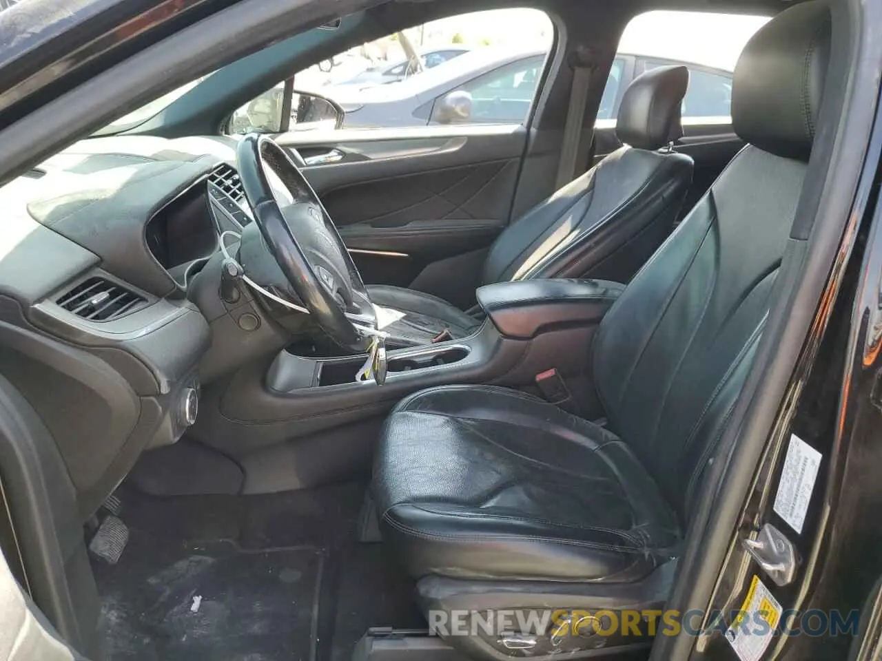 7 Фотография поврежденного автомобиля 5LMCJ3C98KUL22377 LINCOLN MKC 2019