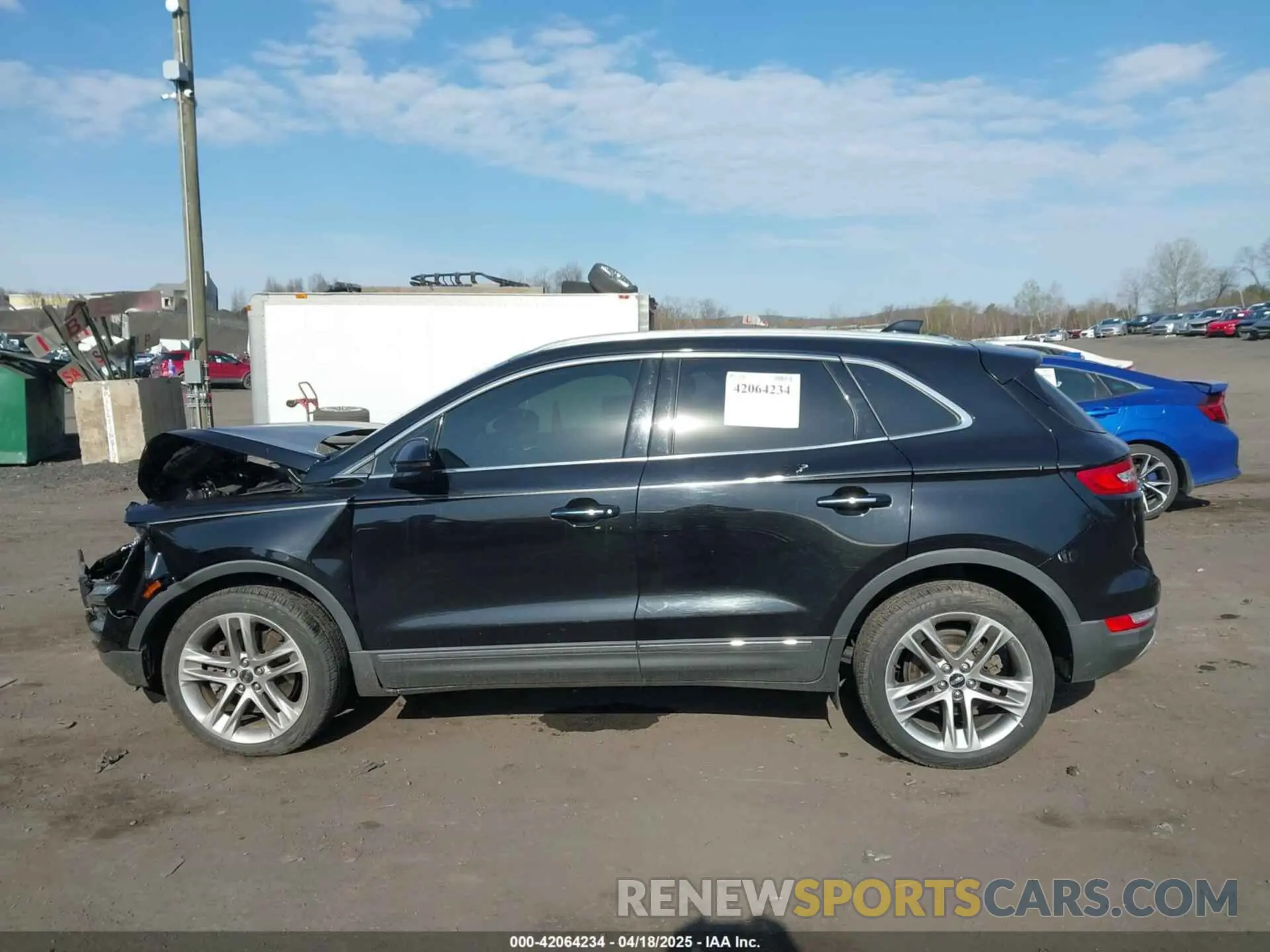 14 Фотография поврежденного автомобиля 5LMCJ3D96KUL46773 LINCOLN MKC 2019