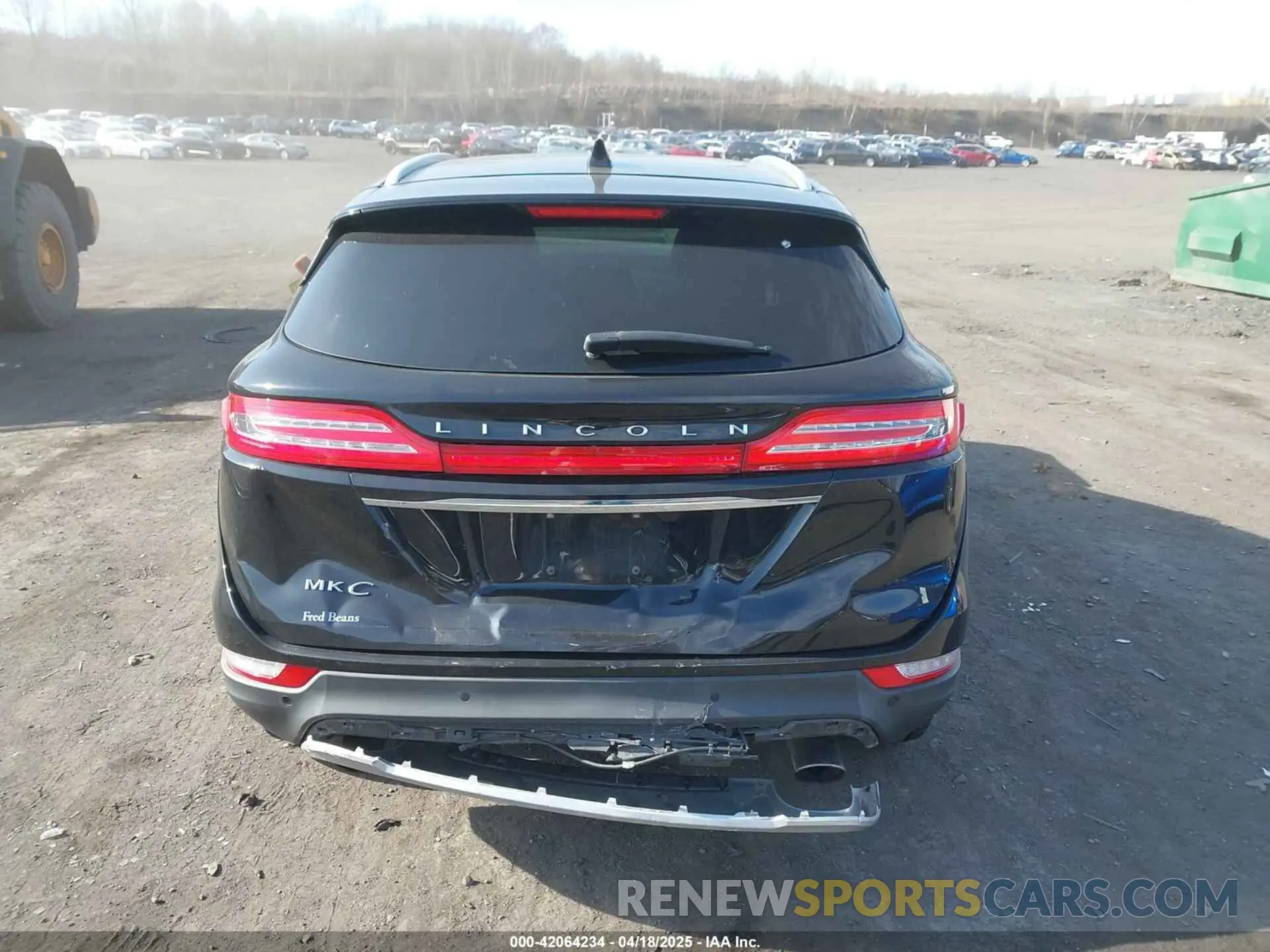 16 Фотография поврежденного автомобиля 5LMCJ3D96KUL46773 LINCOLN MKC 2019