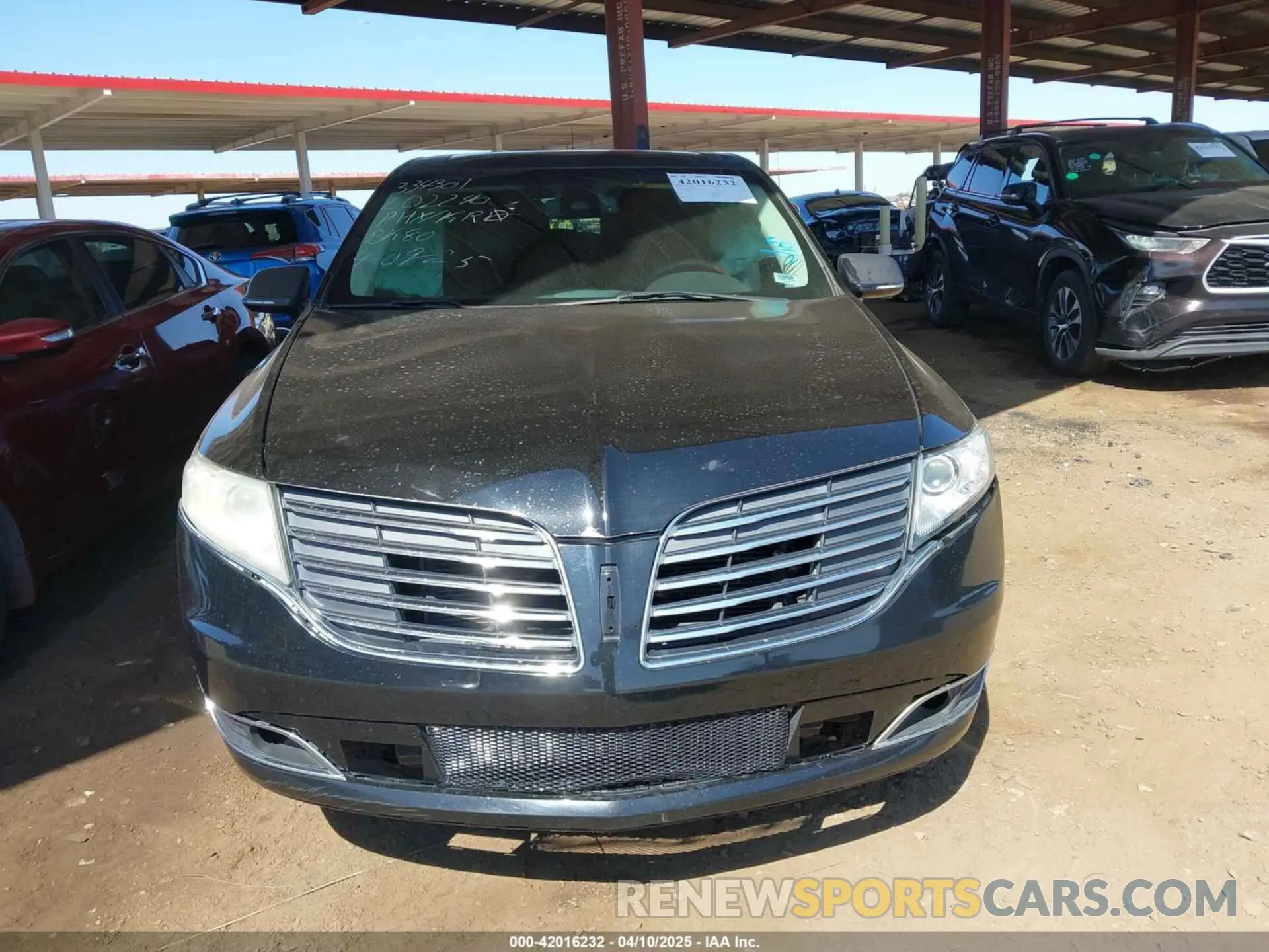 12 Photograph of a damaged car 2LMHJ5AT6KBL02240 LINCOLN MKT 2019