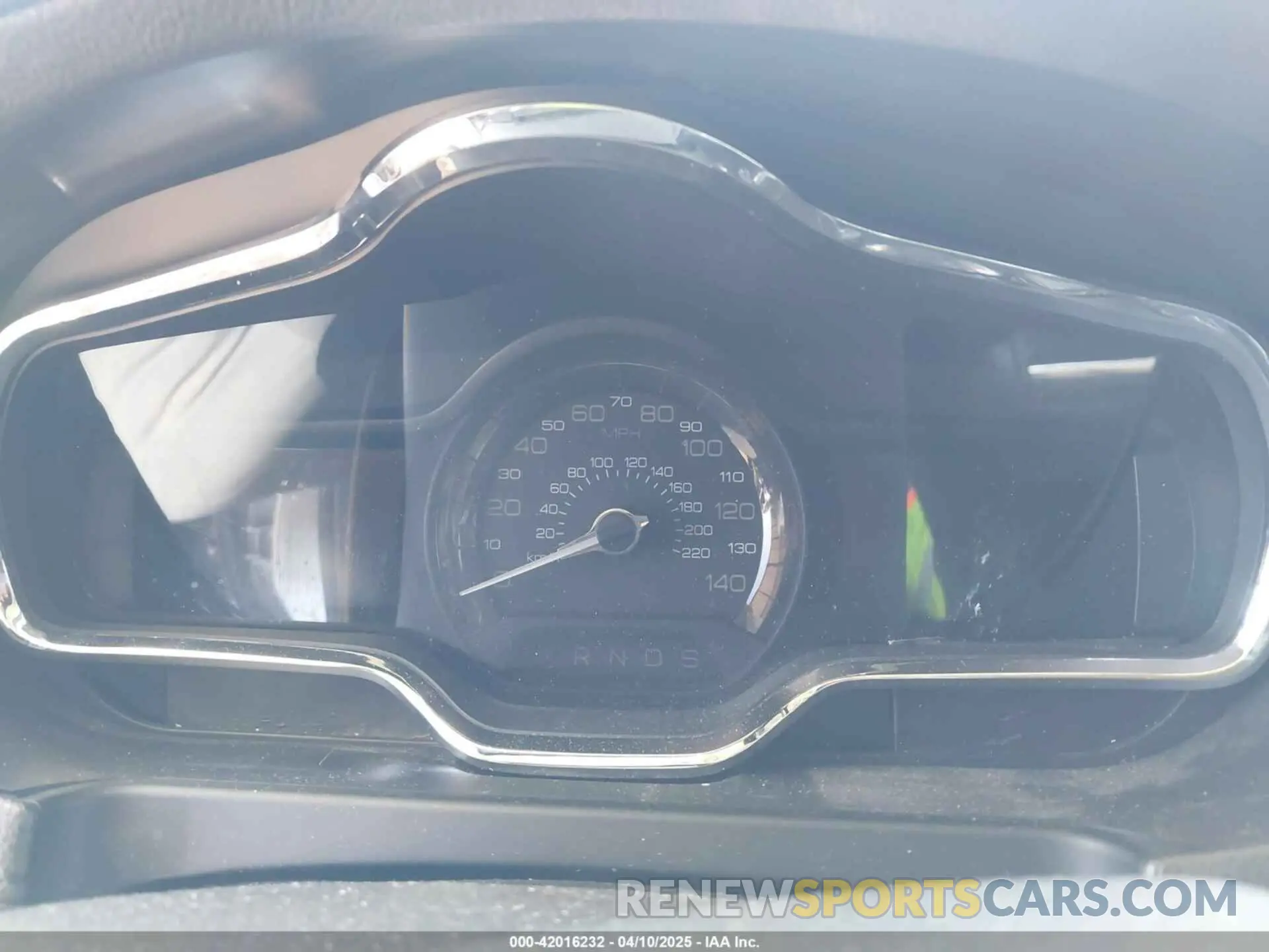 15 Photograph of a damaged car 2LMHJ5AT6KBL02240 LINCOLN MKT 2019