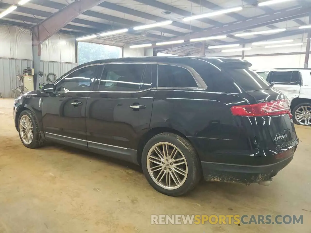 2 Photograph of a damaged car 2LMHJ5AT7KBL02280 LINCOLN MKT 2019
