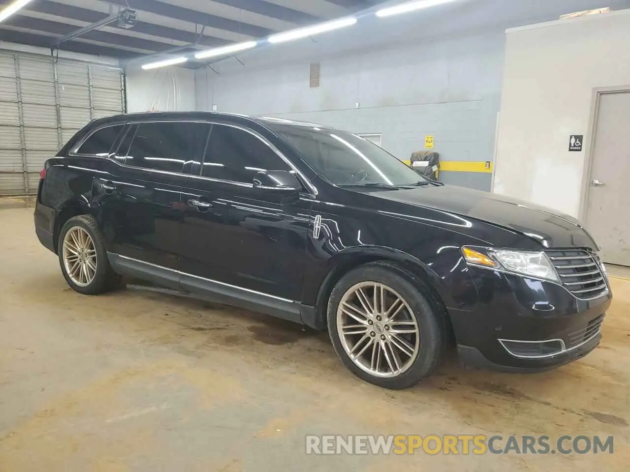 4 Photograph of a damaged car 2LMHJ5AT7KBL02280 LINCOLN MKT 2019