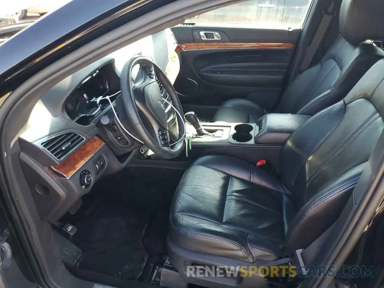 7 Фотография поврежденного автомобиля 2LMHJ5NK3KBL04402 LINCOLN MKT 2019