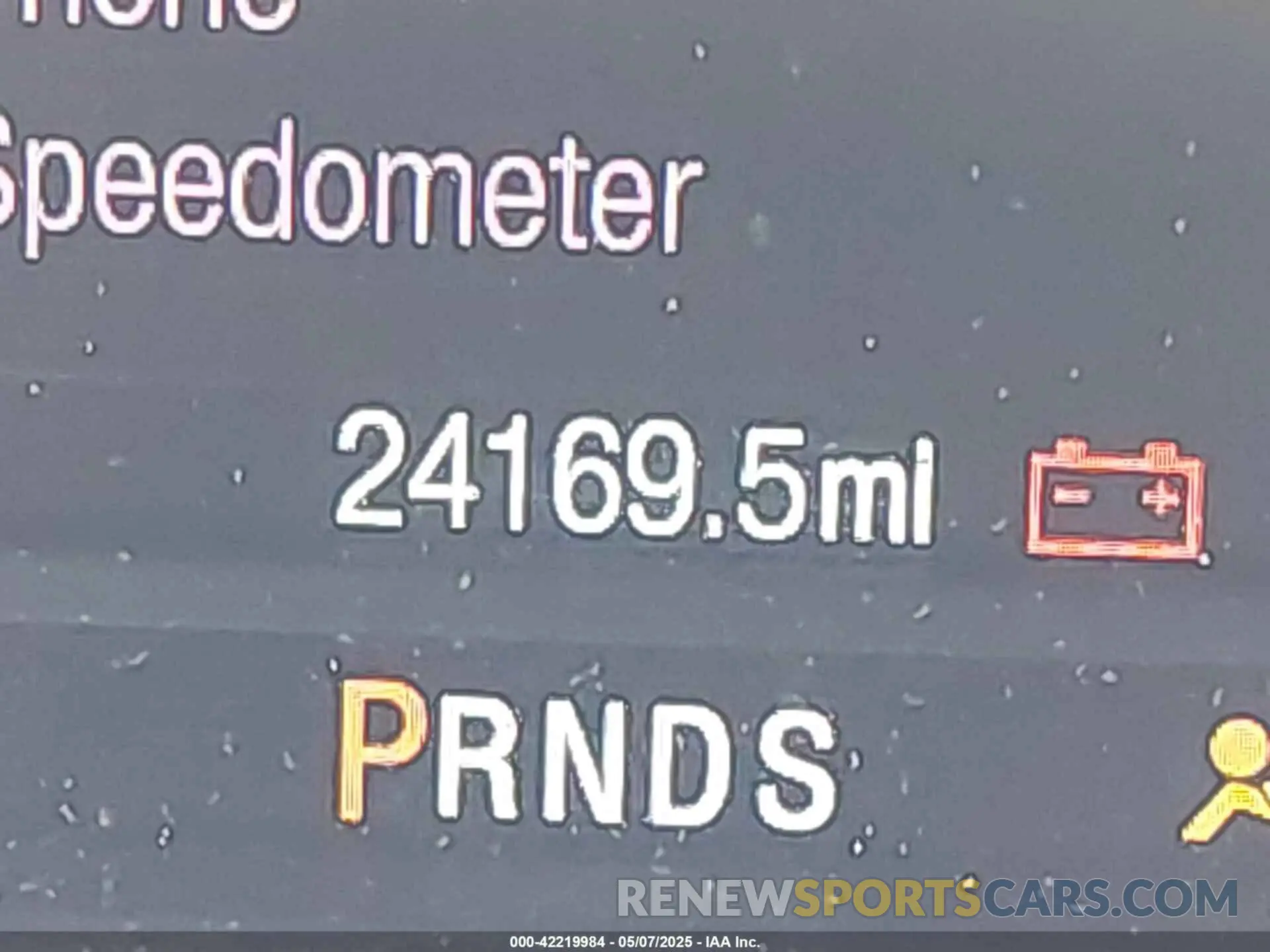 15 Photograph of a damaged car 3LN6L5B92KR604125 LINCOLN MKZ 2019