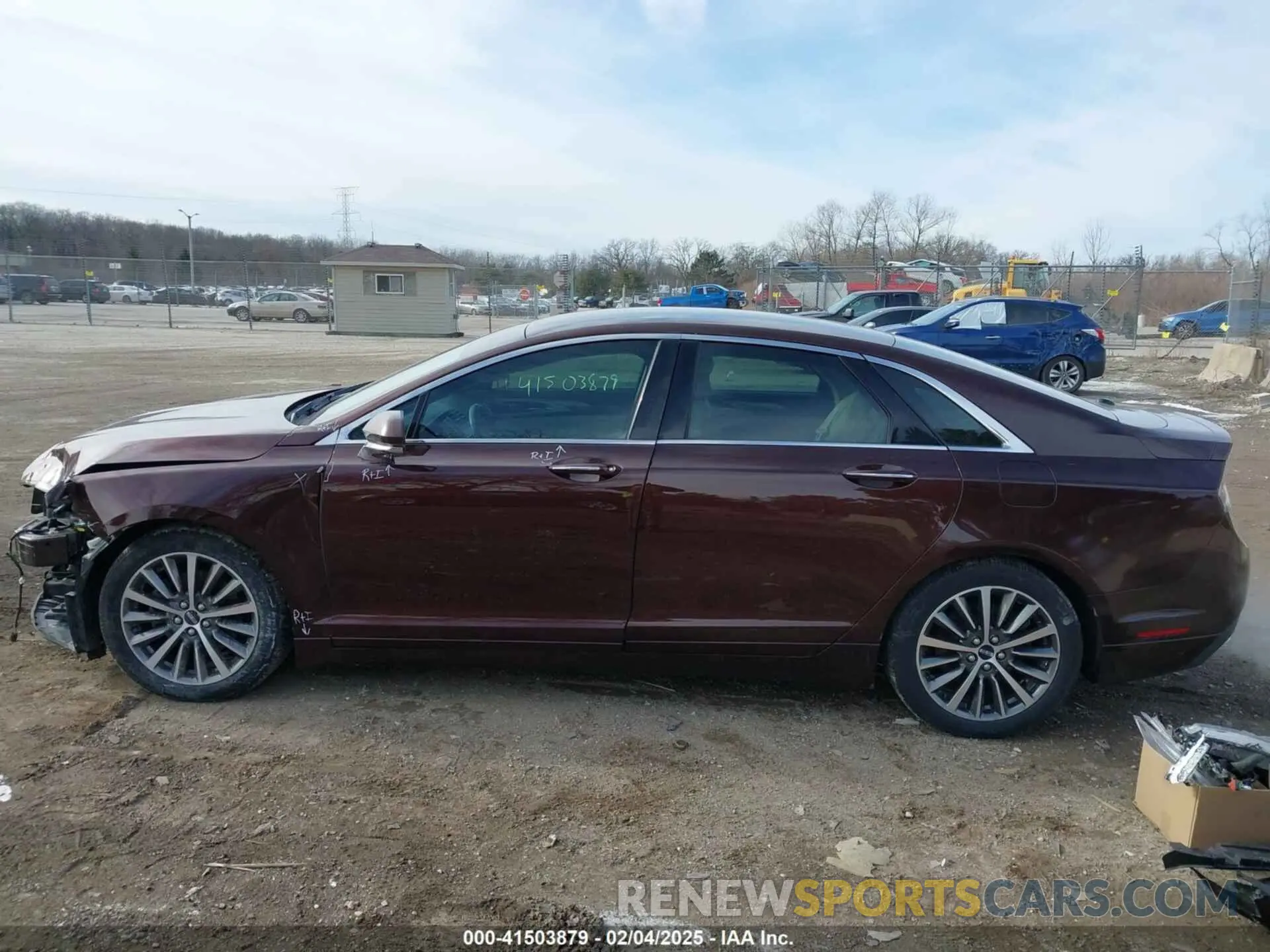 14 Фотография поврежденного автомобиля 3LN6L5B95KR605611 LINCOLN MKZ 2019