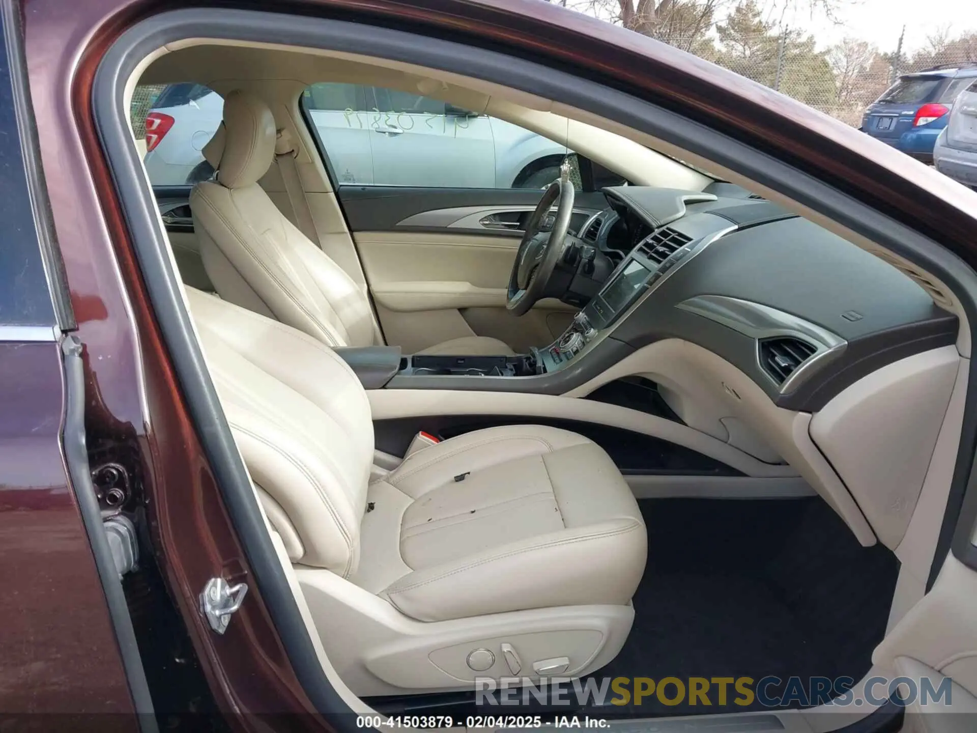 5 Фотография поврежденного автомобиля 3LN6L5B95KR605611 LINCOLN MKZ 2019