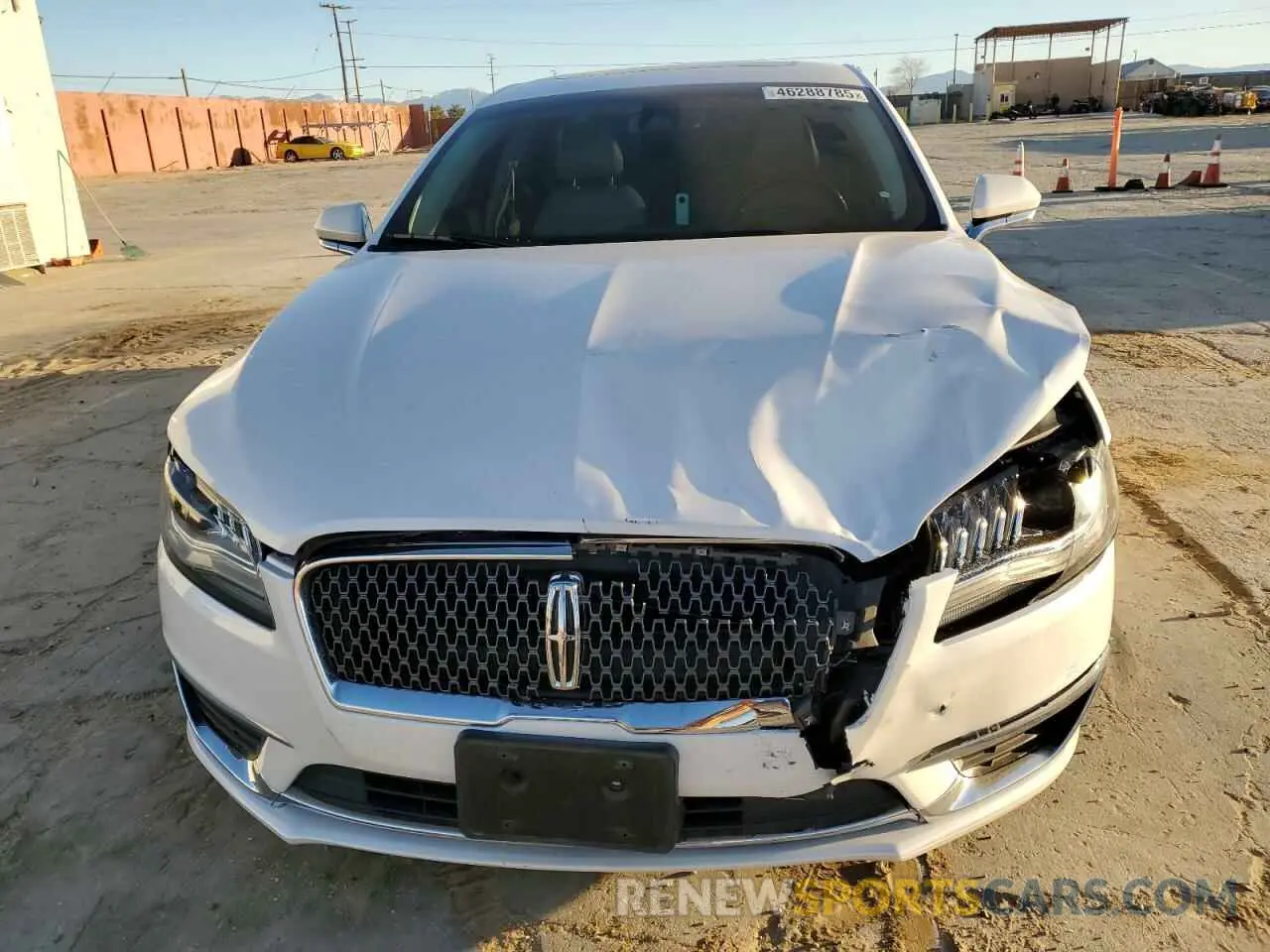 5 Фотография поврежденного автомобиля 3LN6L5C95KR602349 LINCOLN MKZ 2019
