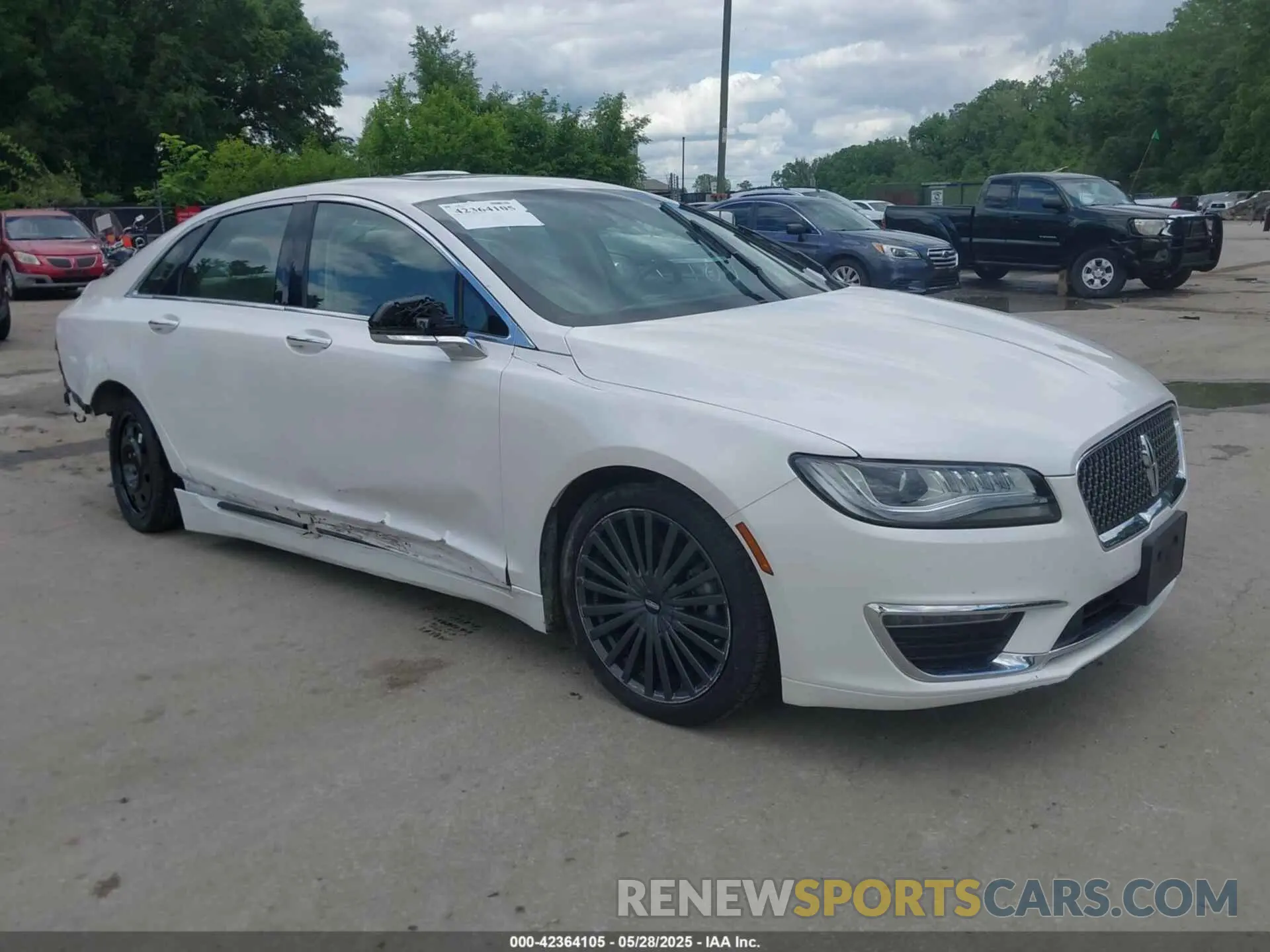 1 Фотография поврежденного автомобиля 3LN6L5C98KR613877 LINCOLN MKZ 2019