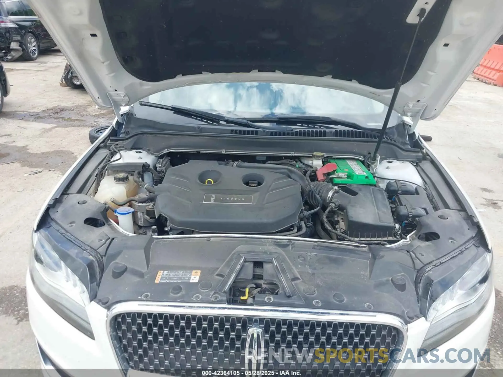 10 Фотография поврежденного автомобиля 3LN6L5C98KR613877 LINCOLN MKZ 2019