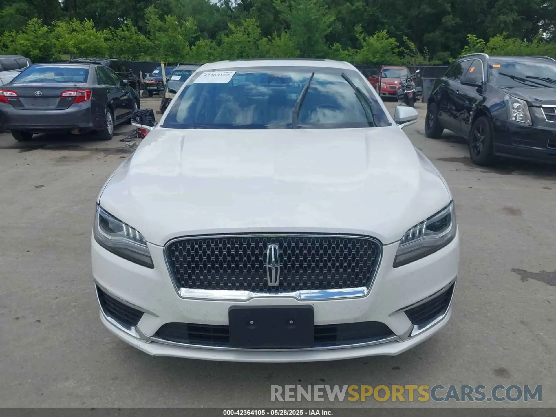 13 Фотография поврежденного автомобиля 3LN6L5C98KR613877 LINCOLN MKZ 2019