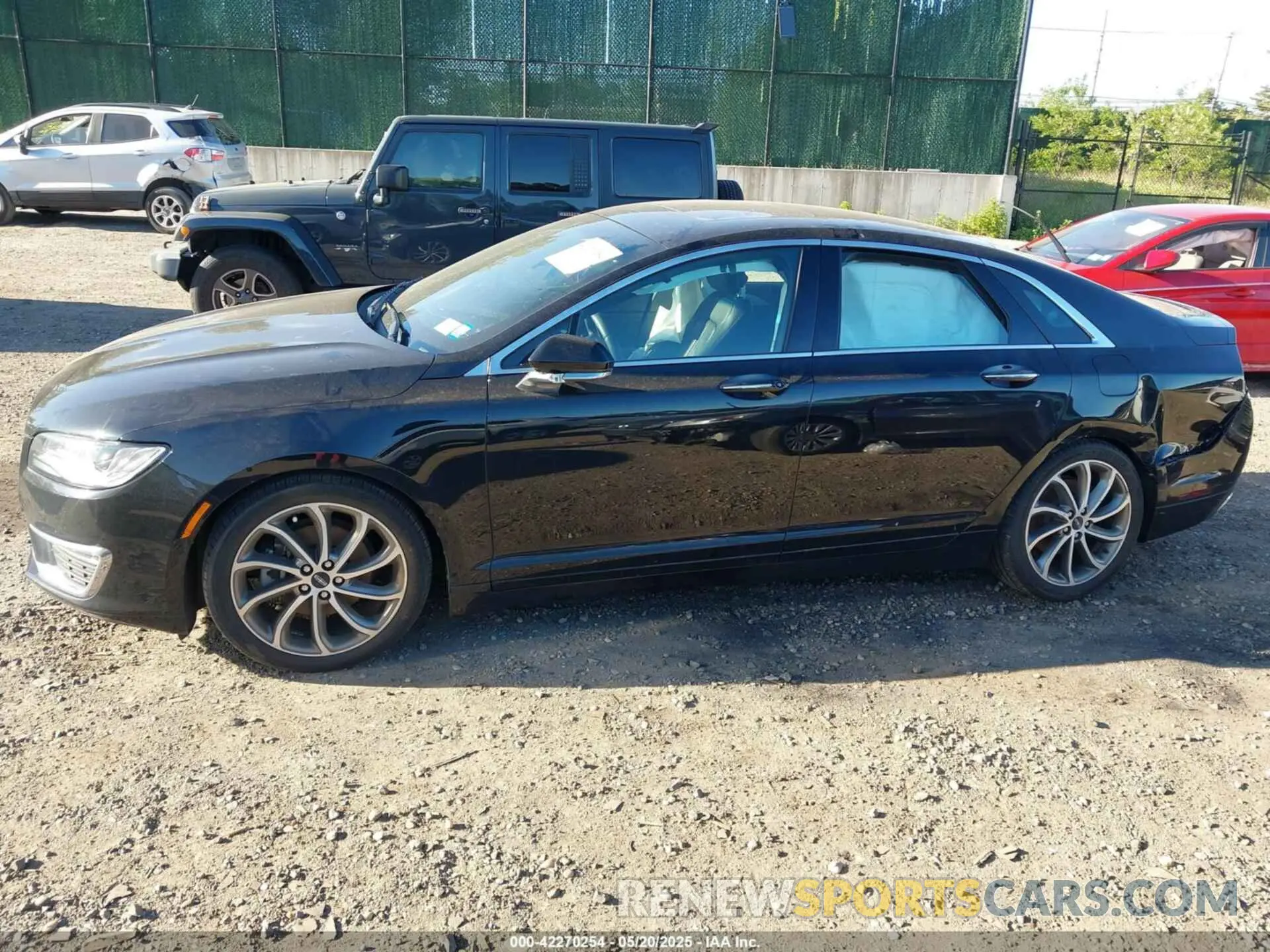 13 Фотография поврежденного автомобиля 3LN6L5D90KR624466 LINCOLN MKZ 2019