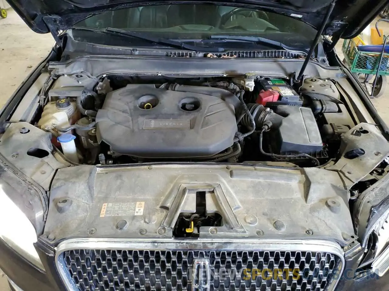 13 Photograph of a damaged car 3LN6L5D90KR628310 LINCOLN MKZ 2019