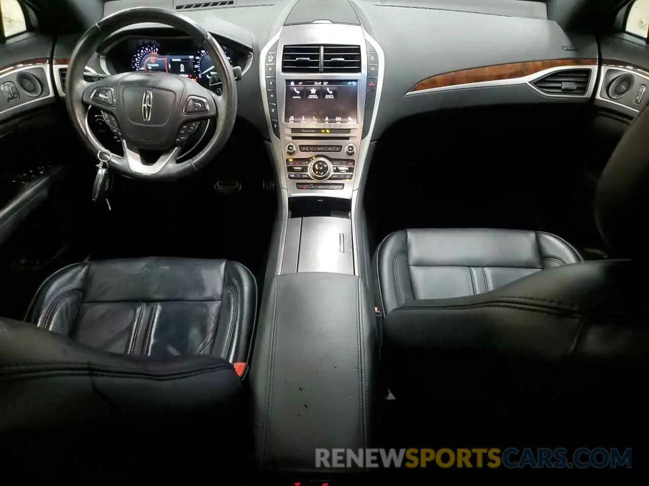 8 Фотография поврежденного автомобиля 3LN6L5D93KR625160 LINCOLN MKZ 2019
