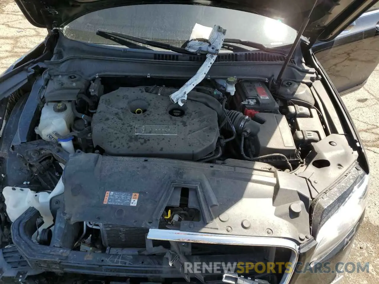 11 Photograph of a damaged car 3LN6L5D98KR607589 LINCOLN MKZ 2019