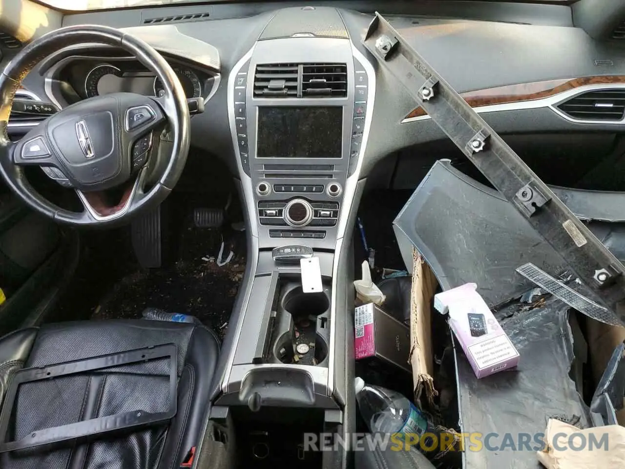 8 Photograph of a damaged car 3LN6L5E94KR602405 LINCOLN MKZ 2019