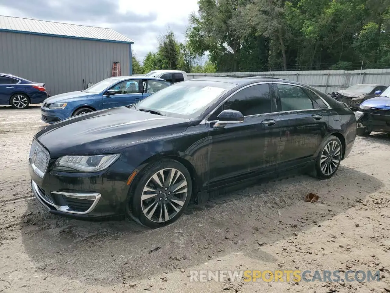 1 Photograph of a damaged car 3LN6L5E98KR617764 LINCOLN MKZ 2019