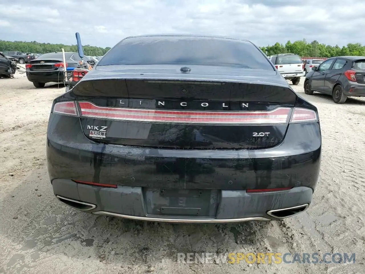 6 Photograph of a damaged car 3LN6L5E98KR617764 LINCOLN MKZ 2019
