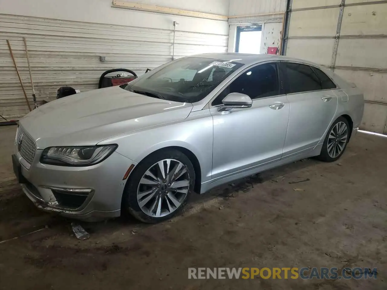 1 Фотография поврежденного автомобиля 3LN6L5F94KR628842 LINCOLN MKZ 2019