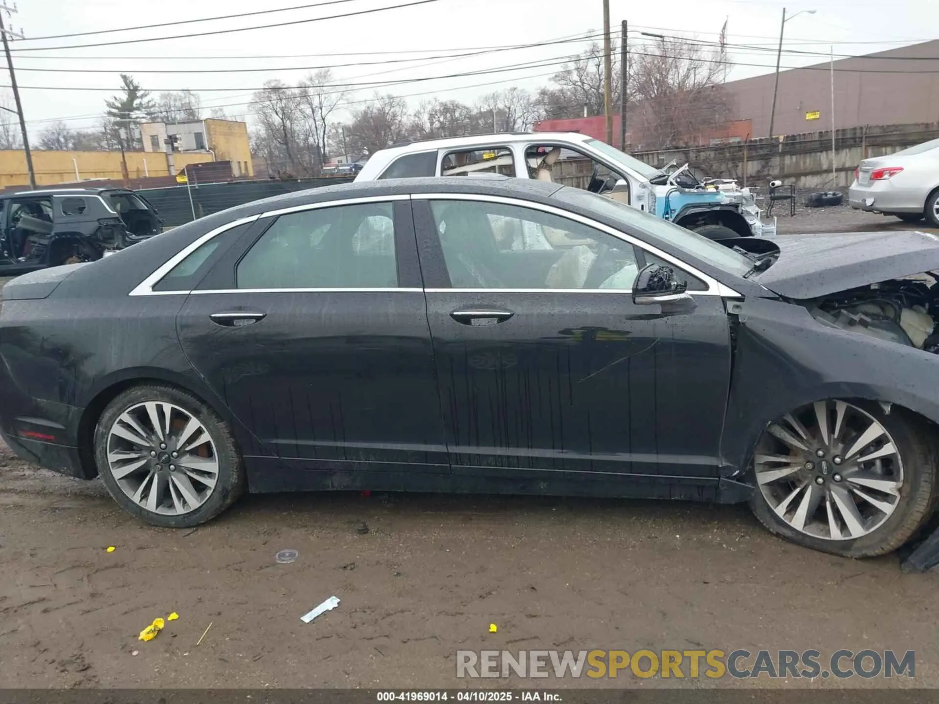 12 Photograph of a damaged car 3LN6L5F94KR629361 LINCOLN MKZ 2019