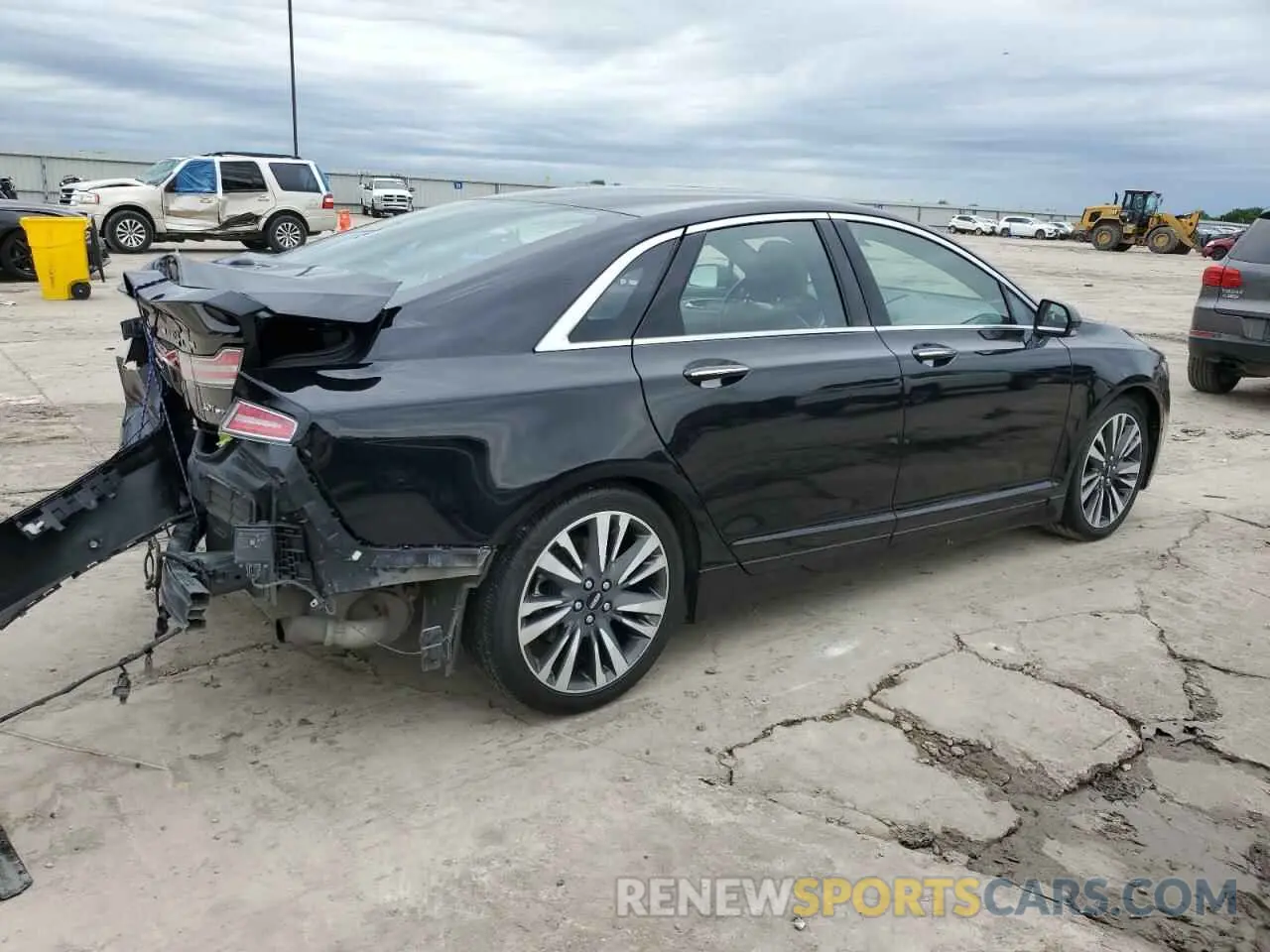 3 Photograph of a damaged car 3LN6L5FC1KR623464 LINCOLN MKZ 2019