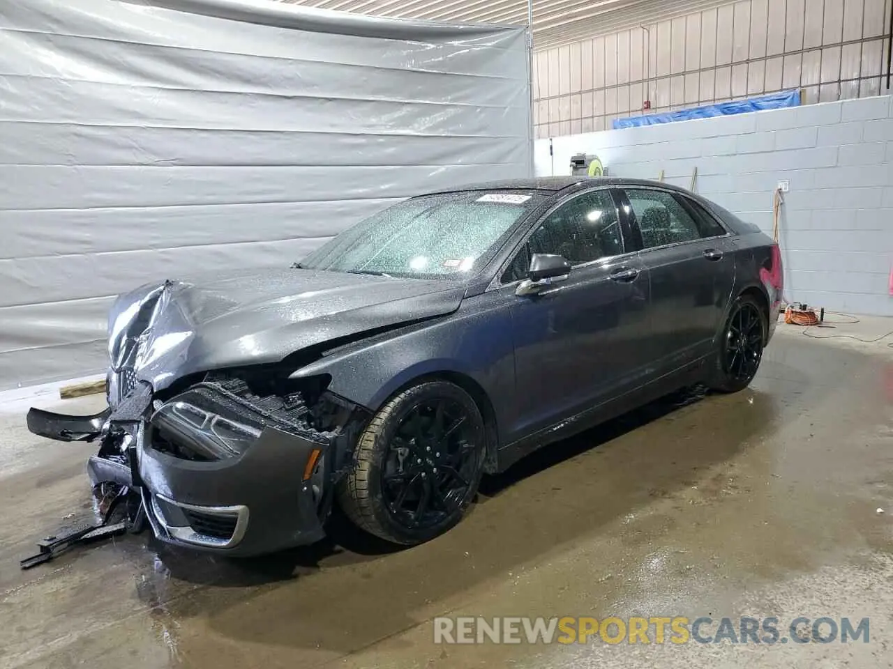 1 Photograph of a damaged car 3LN6L5FC5KR605517 LINCOLN MKZ 2019