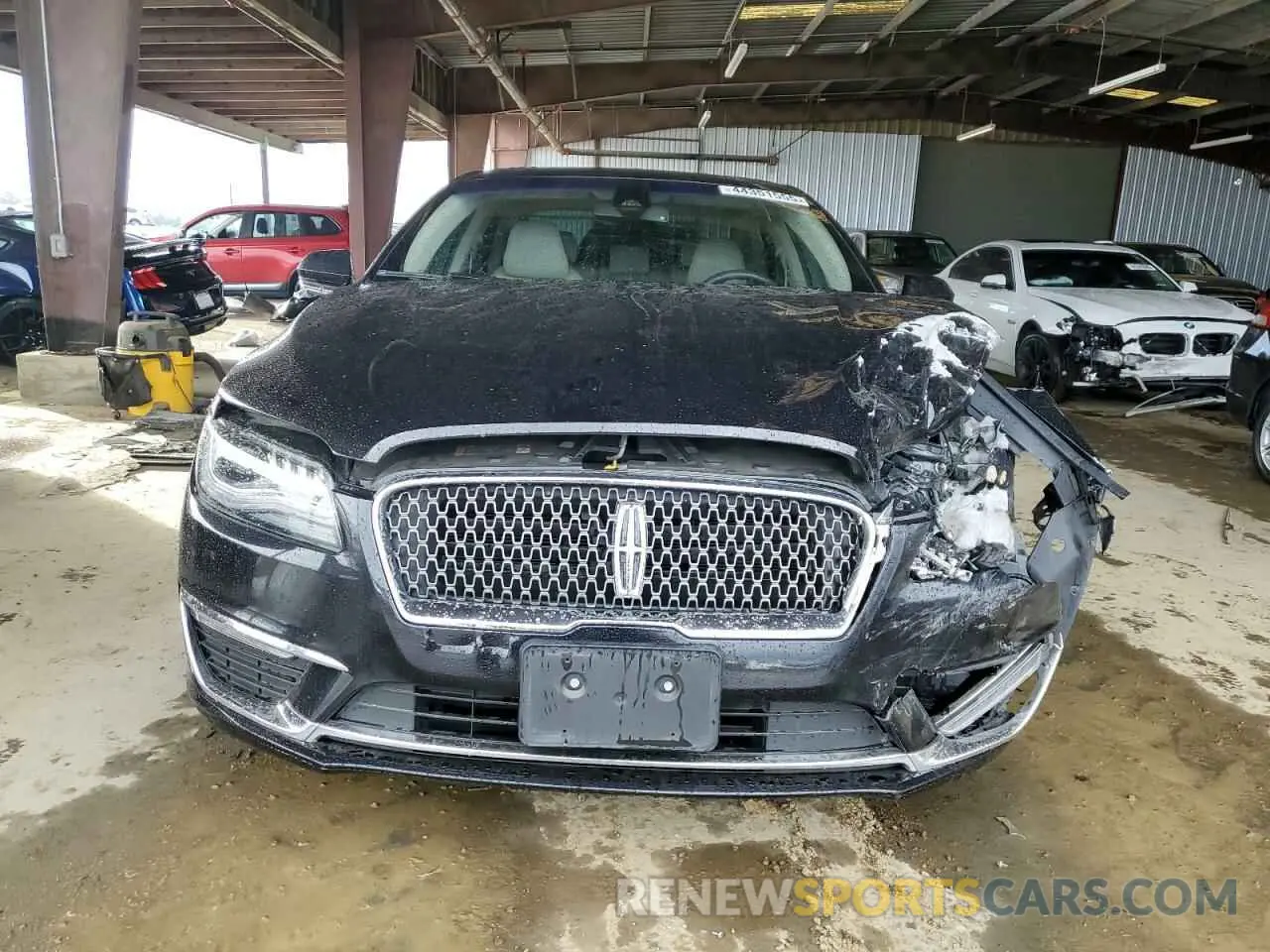 5 Фотография поврежденного автомобиля 3LN6L5LU8KR614483 LINCOLN MKZ 2019