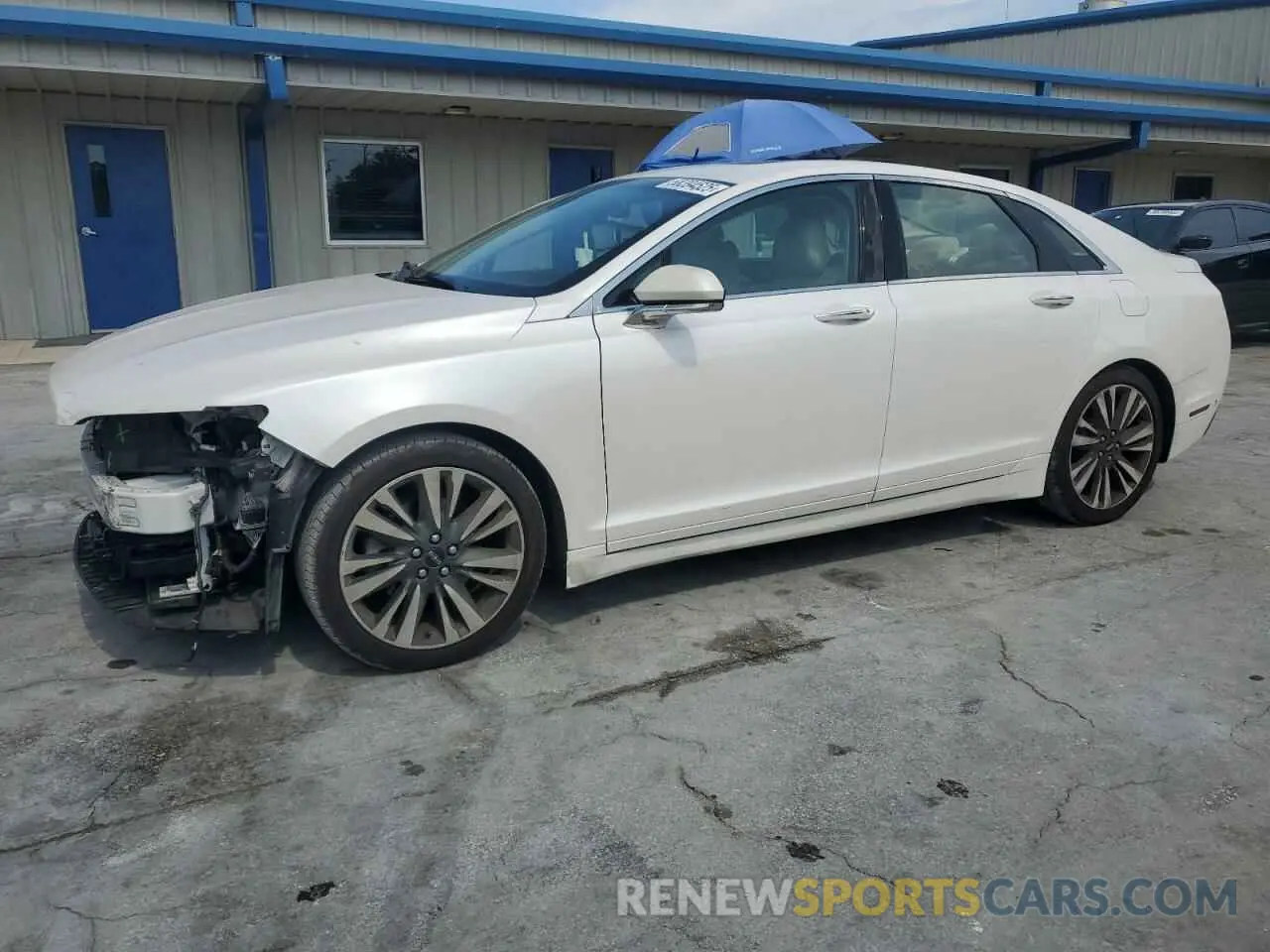 1 Photograph of a damaged car 3LN6L5MU7KR604932 LINCOLN MKZ 2019