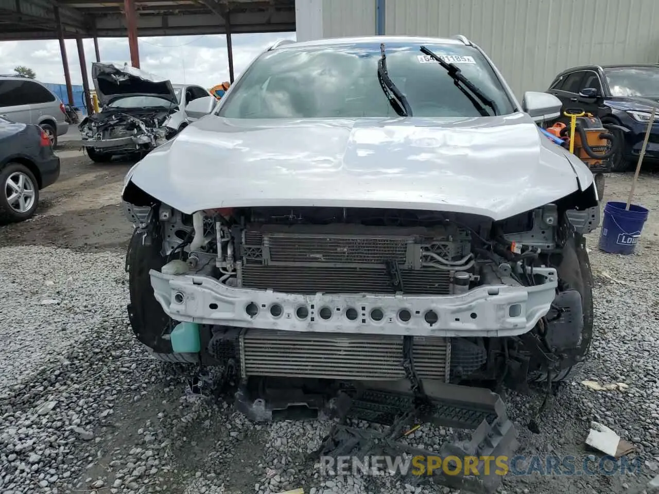 5 Photograph of a damaged car 5LMCJ1C95KUL08943 LINCOLN MKZ 2019
