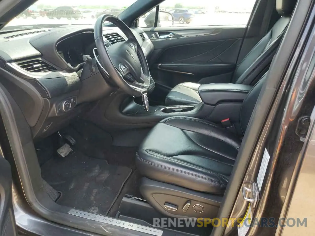 7 Фотография поврежденного автомобиля 5LMCJ1C96KUL12564 LINCOLN MKZ 2019