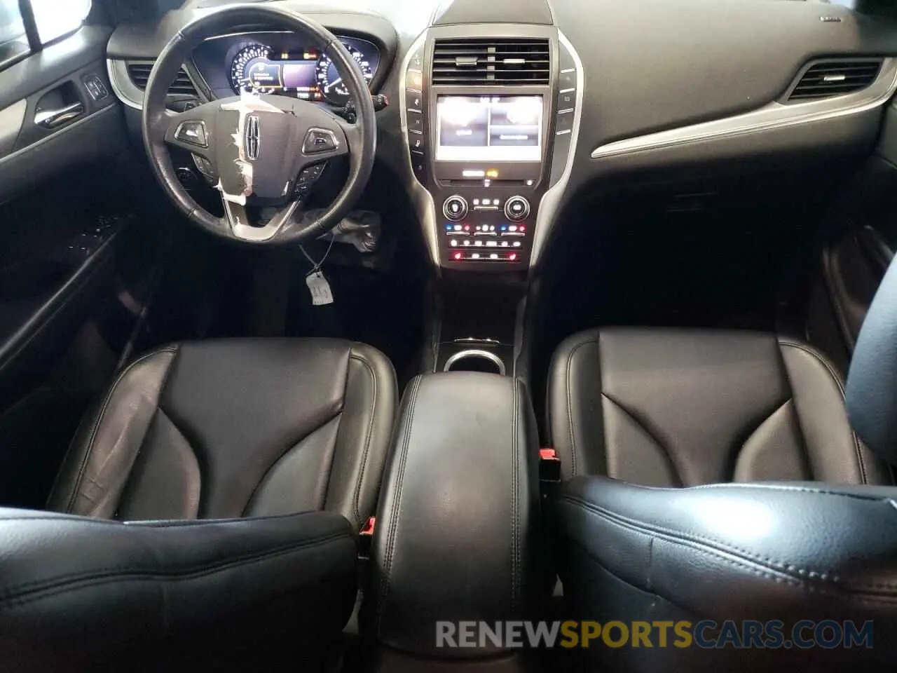 8 Photograph of a damaged car 5LMCJ1C97KUL26389 LINCOLN MKZ 2019